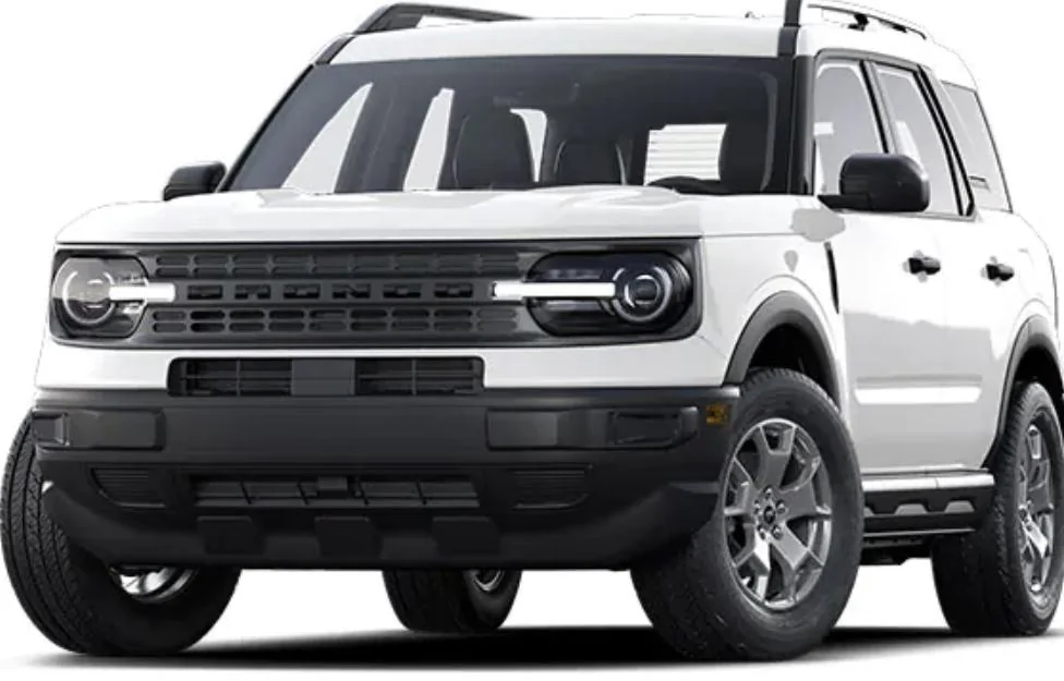 Rivian R1T R1S Pics: Rivian R1T vs Hummer EV side by side comparison look 243378F5-3AFA-4850-A707-9CDDEB21F096