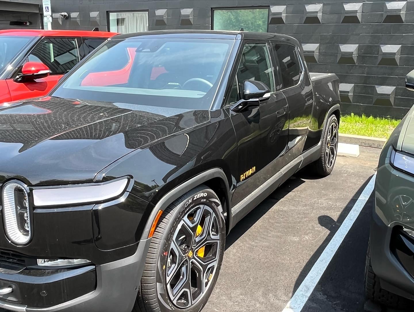 Rivian R1T R1S Will I be the only Rivian in New England? B518FD14-7CD9-4C6E-8F3B-22953968C559