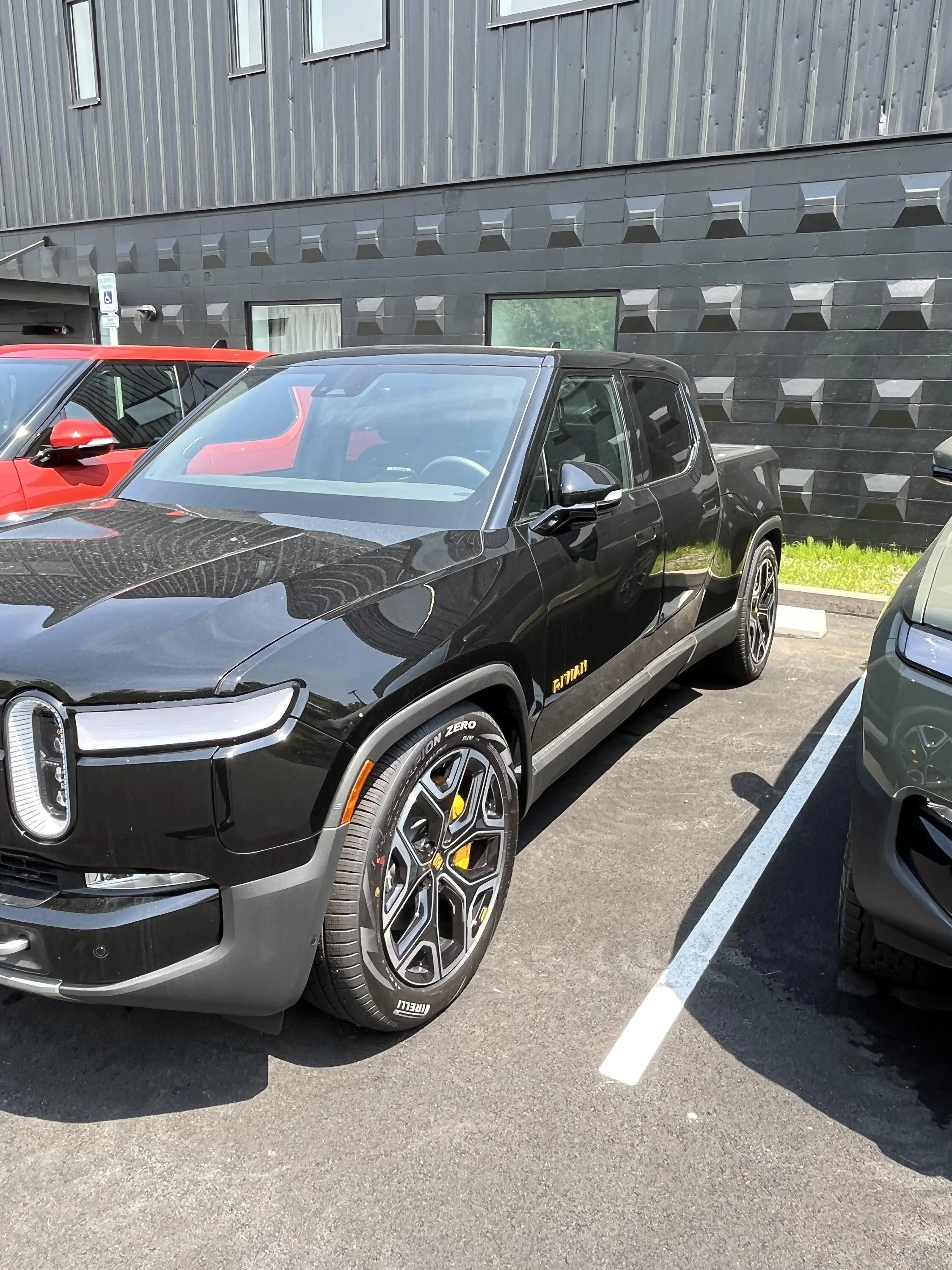 Rivian R1T R1S Will I be the only Rivian in New England? 3A2896E7-CCE5-4910-8C43-9BBCE8AFE4A9