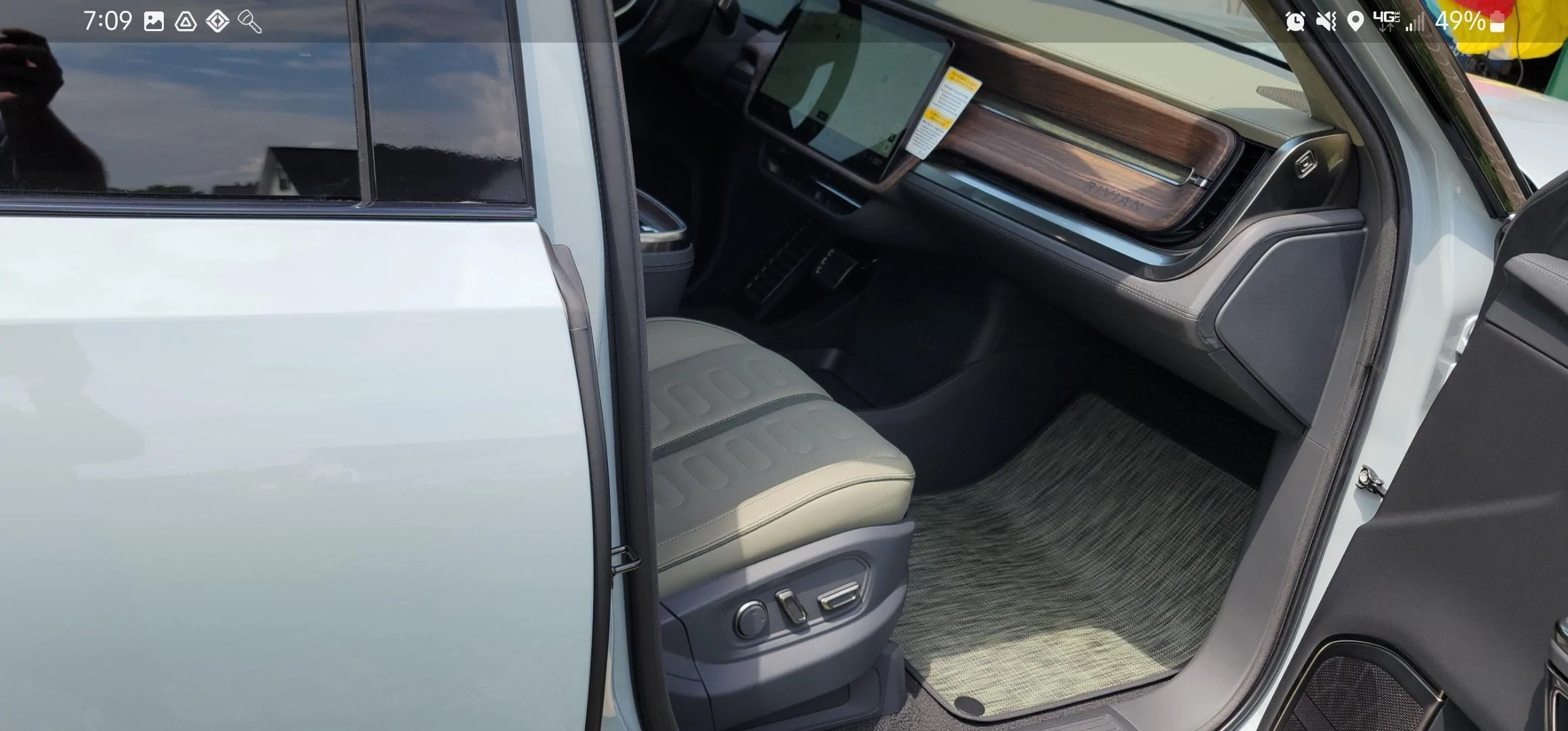 Rivian R1T R1S Delivered: The RJ Special...Limestone with Forest Edge Screenshot_20220521-190934_Gallery