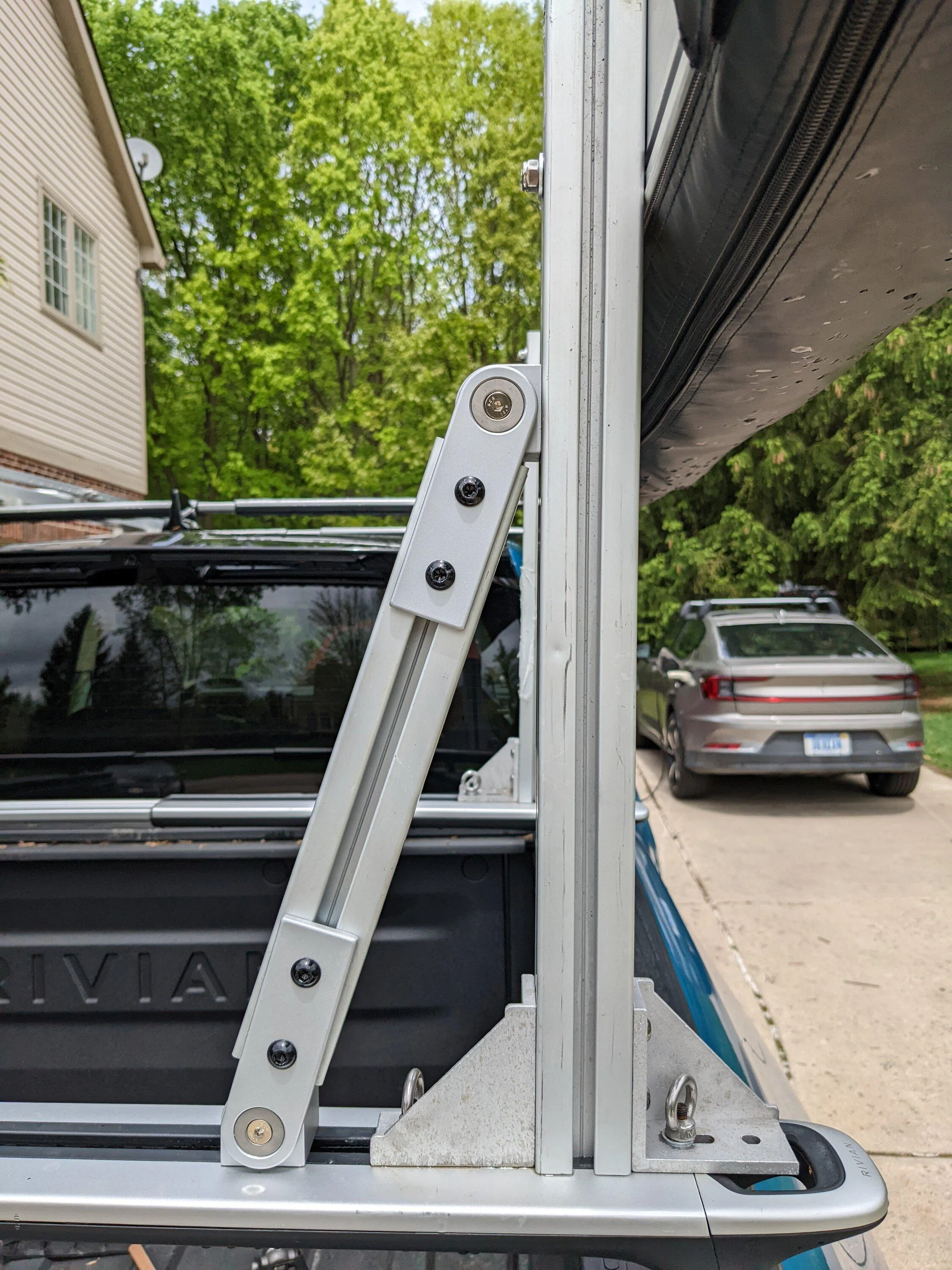 Rivian R1T R1S Overland Systems 270 degree awning installed PXL_20220522_170102696