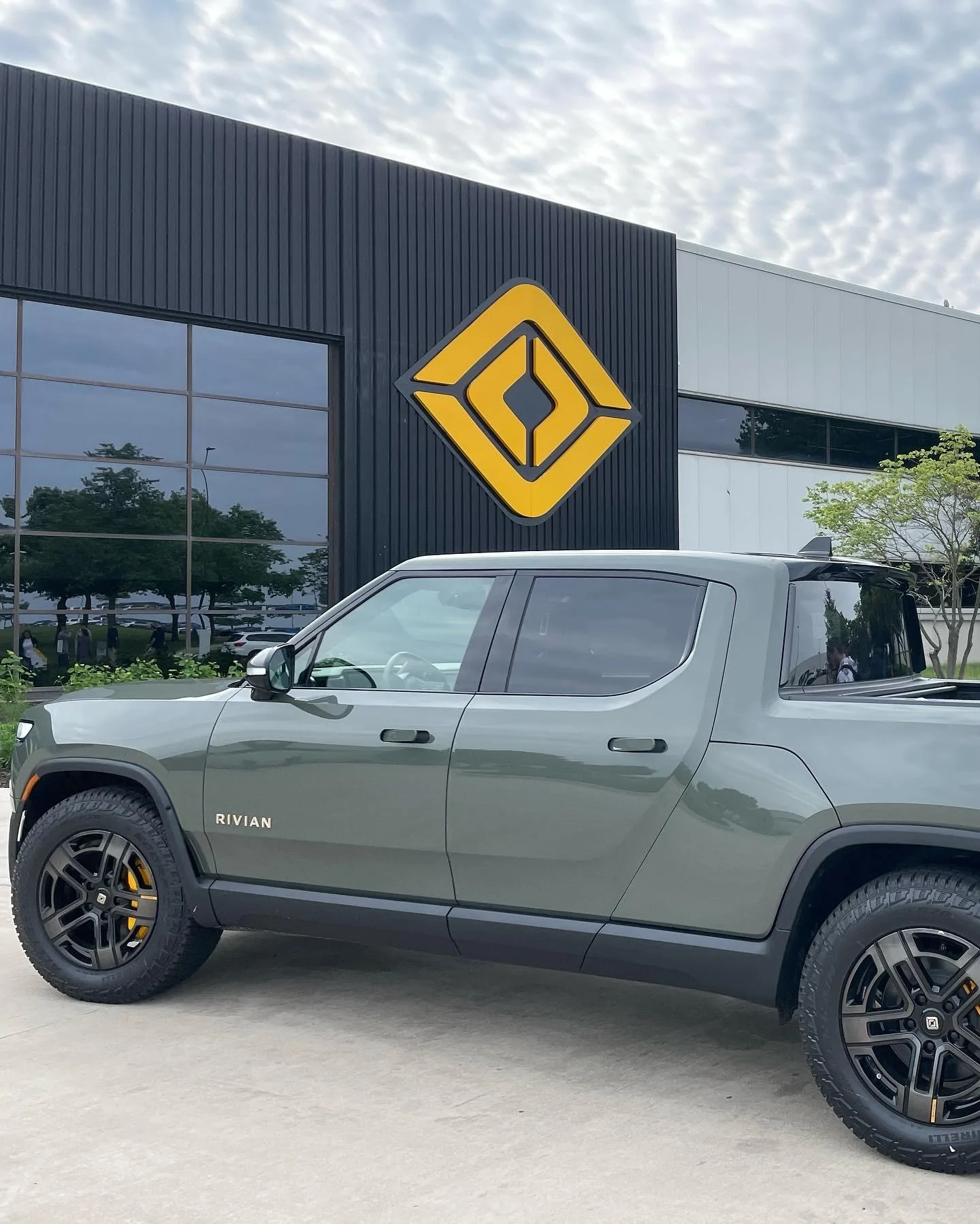 Rivian R1T R1S Road Trip: Normal to Portland after factory delivery pickup 6feef938-5dd7-44df-8741-de20c8d3b410-jpeg