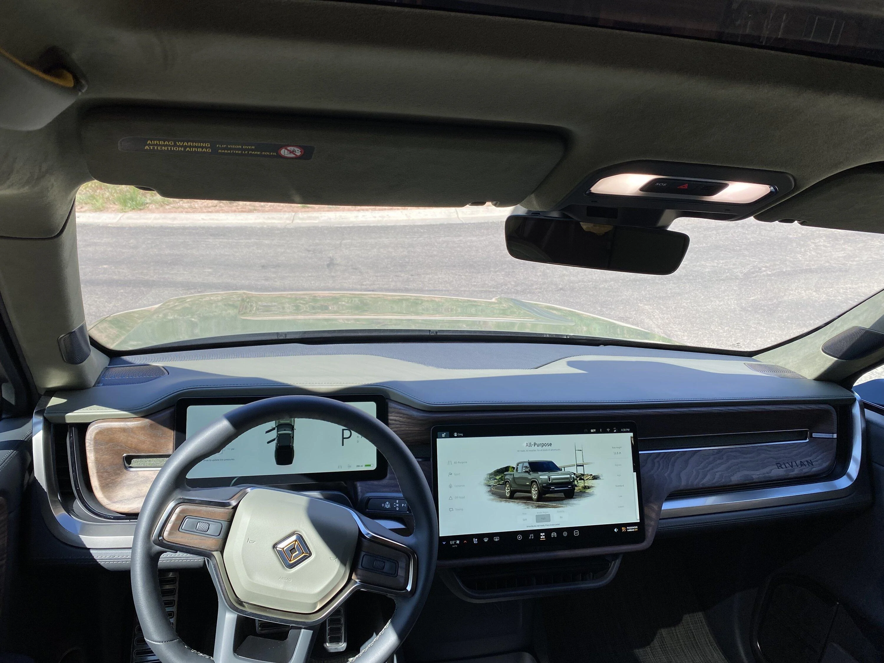 Rivian R1T R1S R1T LE LG FE group 60F8CFA0-AF35-4E33-BAD4-C2DE6D62D002