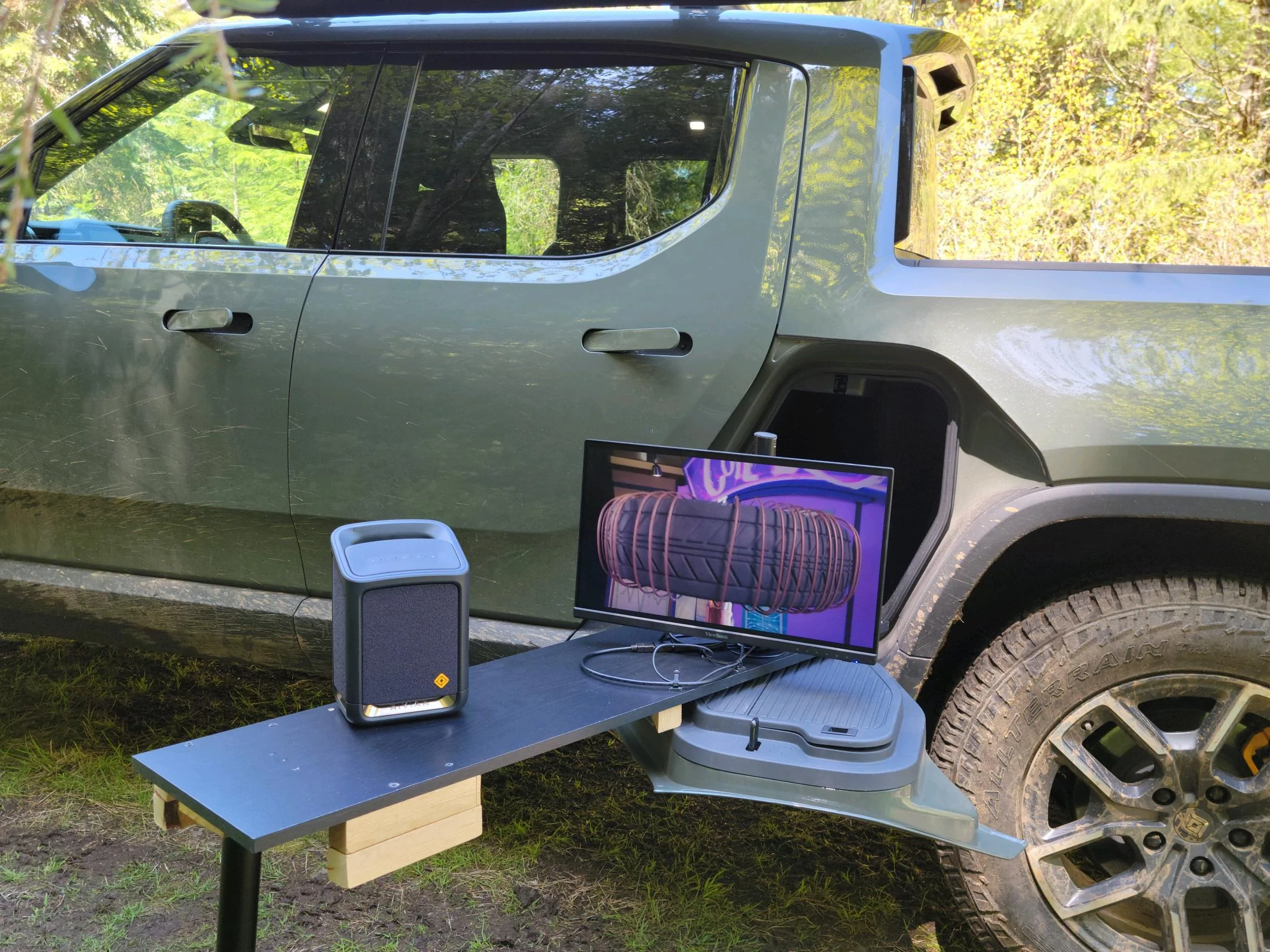 Rivian R1T R1S WFF (work from forest) setup Image20220523171004
