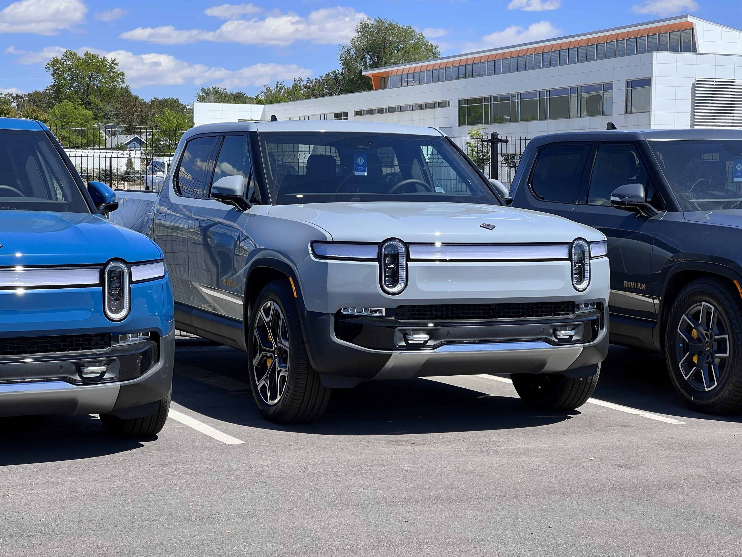 Rivian R1T R1S Oh another cancellation. 8F878365-F514-4D07-8438-64E423C65BA1