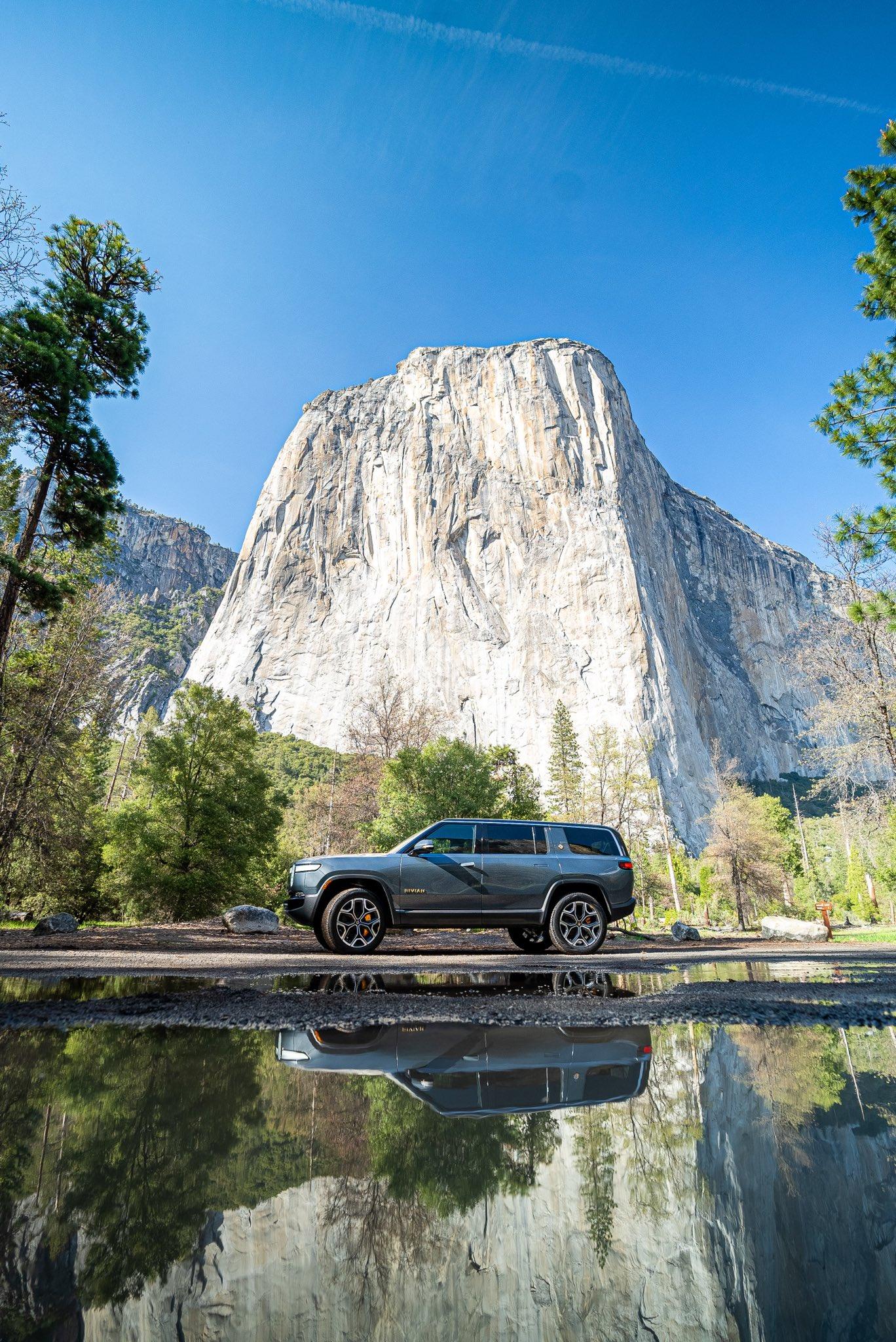 Rivian R1T R1S El CAP GRANITE Rivian Photos FToTukCWIAI9gDF