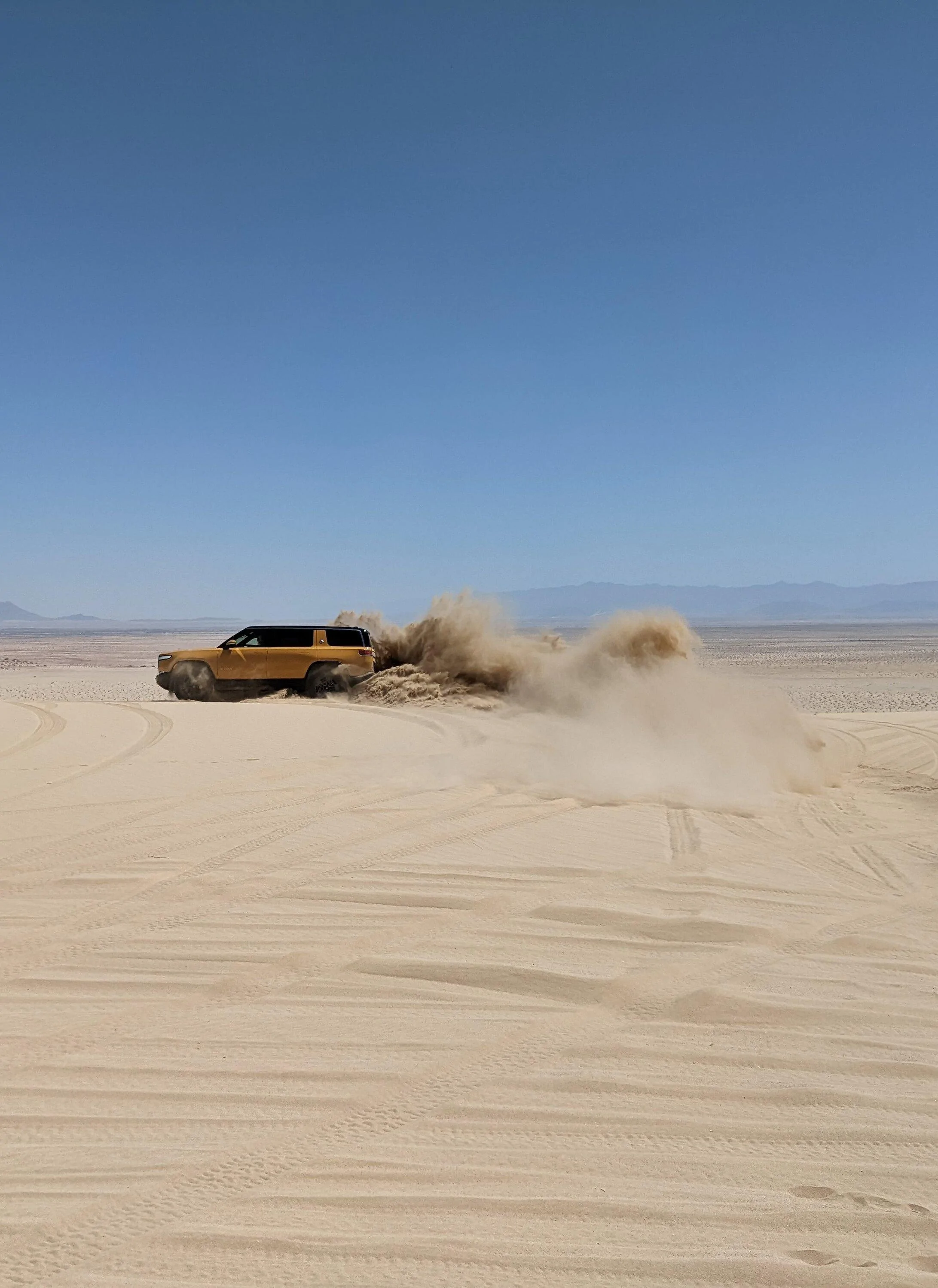 Rivian R1T R1S Introducing Rivian Soft Sand Mode - Demo on R1S 1x