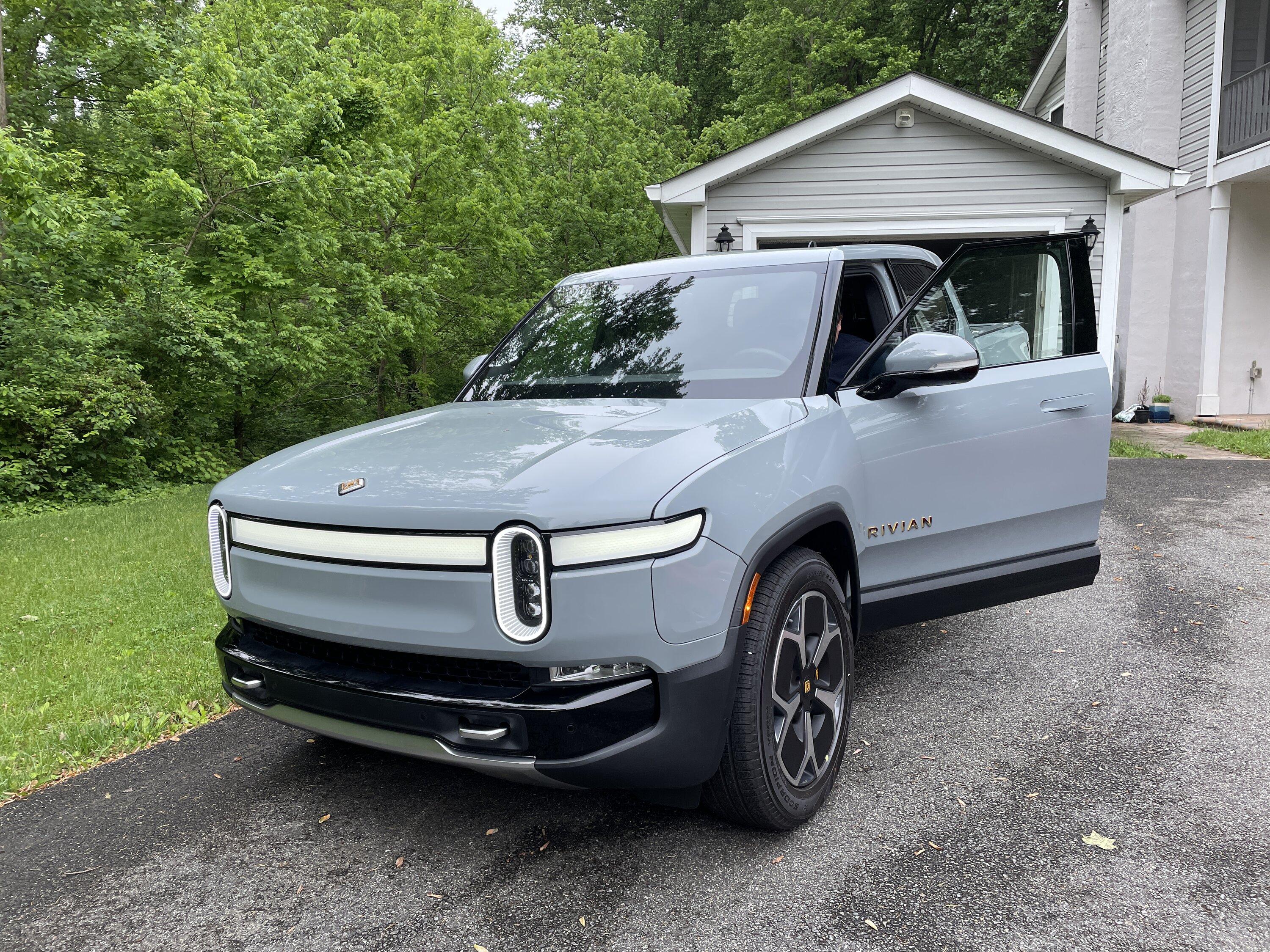 Rivian R1T R1S Anyone with a good delivery experience? IMG_2821.JPG