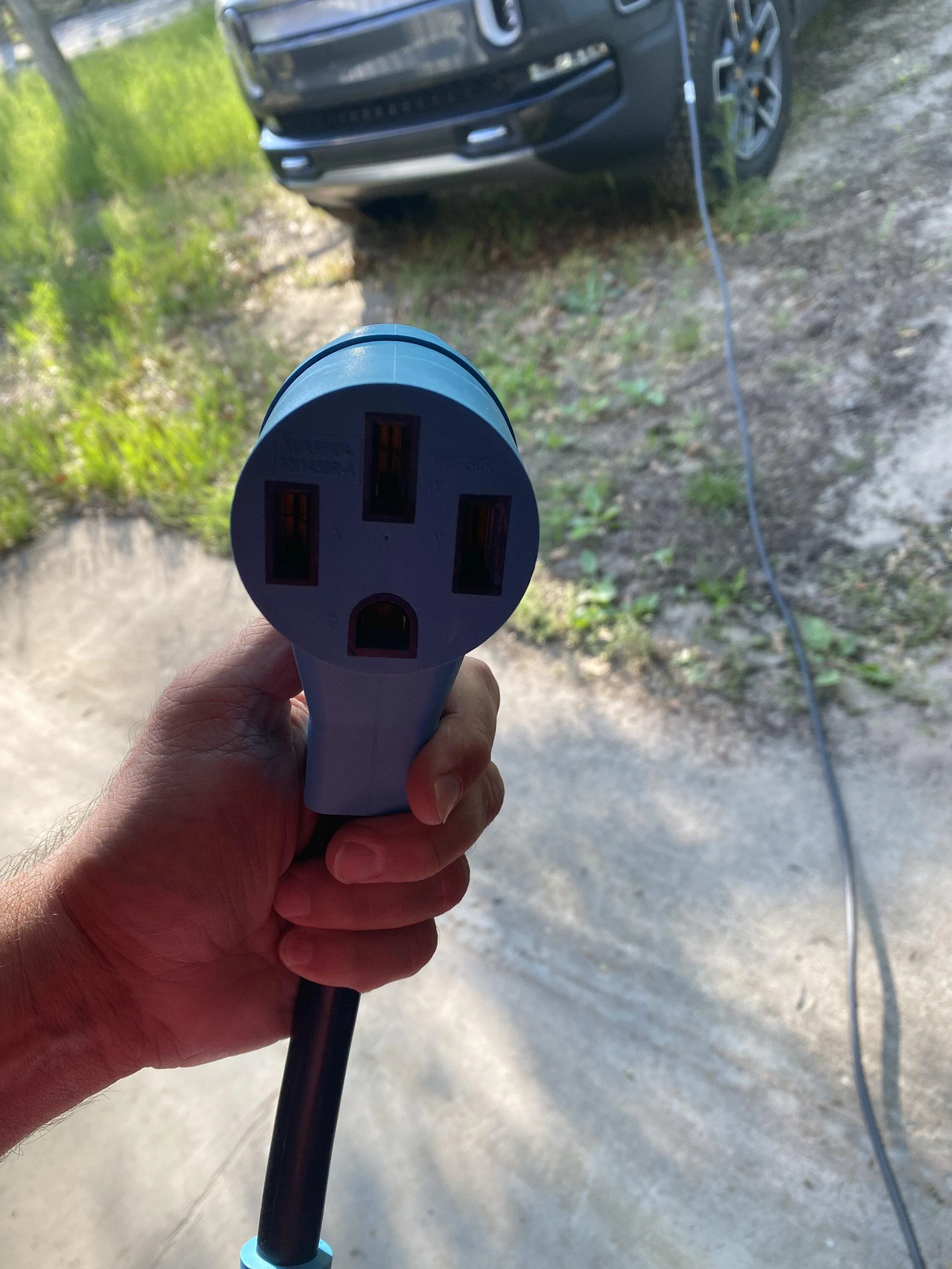 Rivian R1T R1S Rural Charging Question F8FBD567-8A44-4FCE-A919-7812432CE5F2