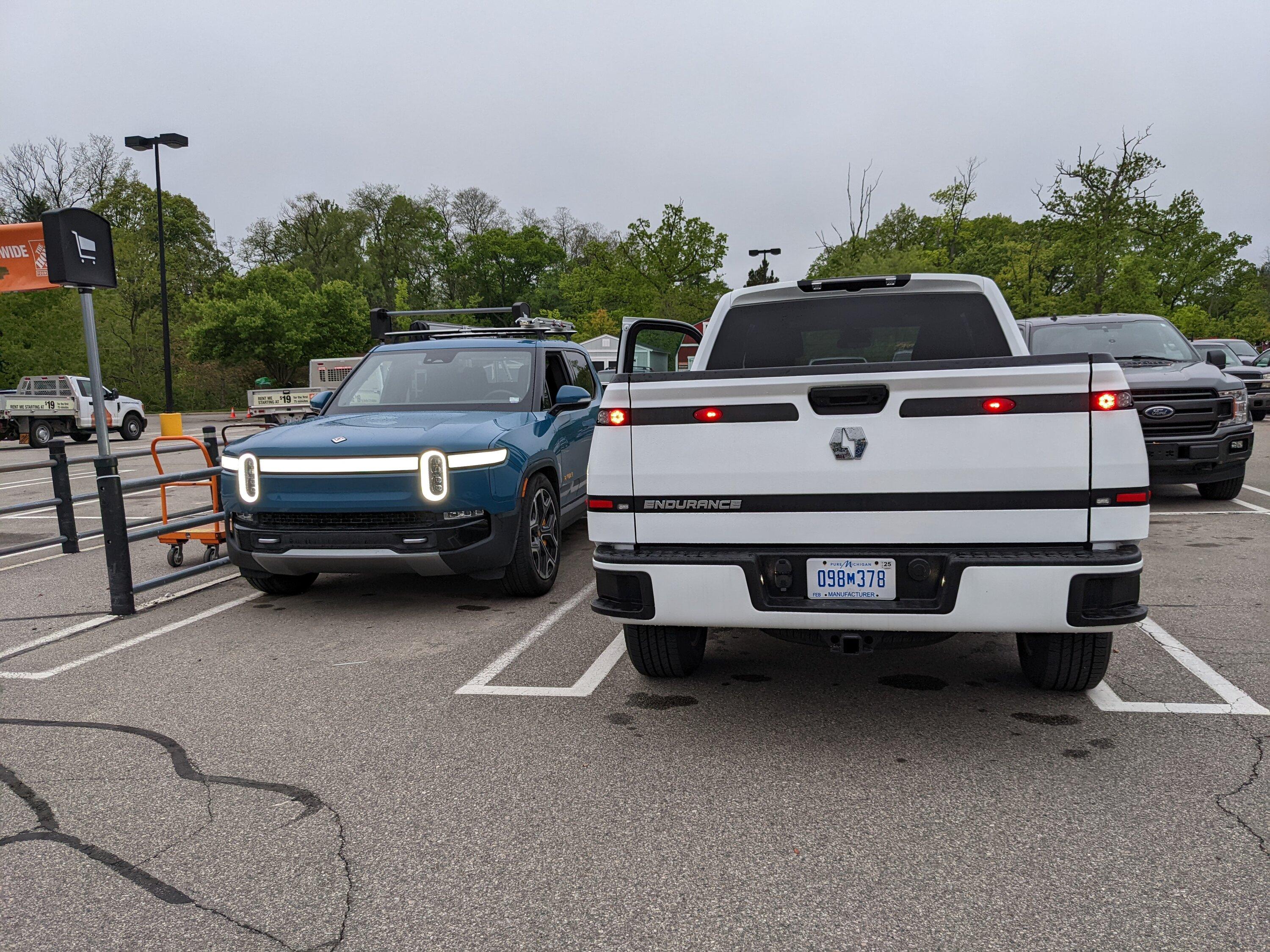 Rivian R1T R1S What’s your best “OMG is that a Rivian?!?” sighting moment? PXL_20220528_002246651