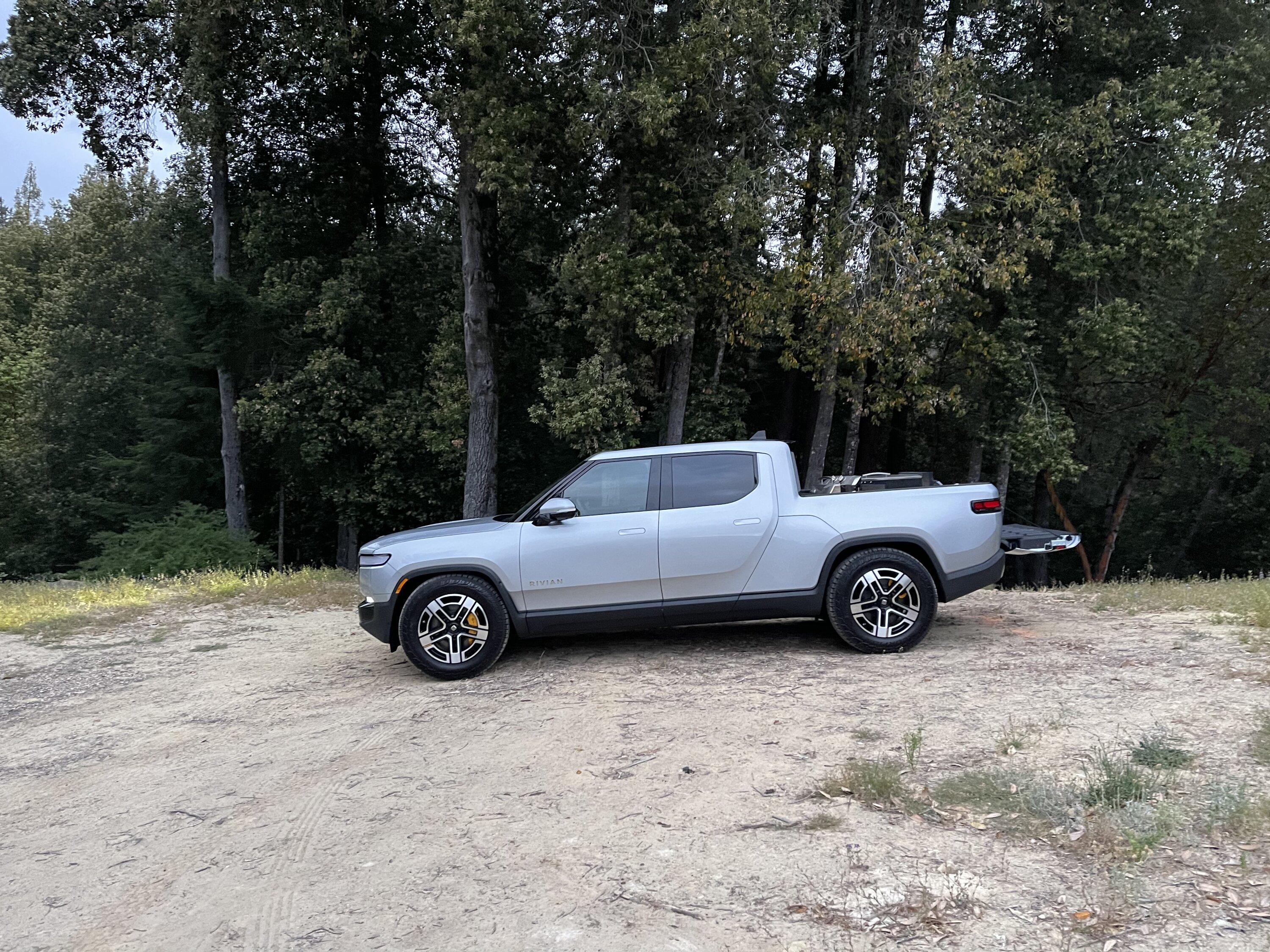 Rivian R1T R1S T-0: Received my new truck. First impressions. A35A6E91-6541-491A-B59B-94BB5D1BD0CA