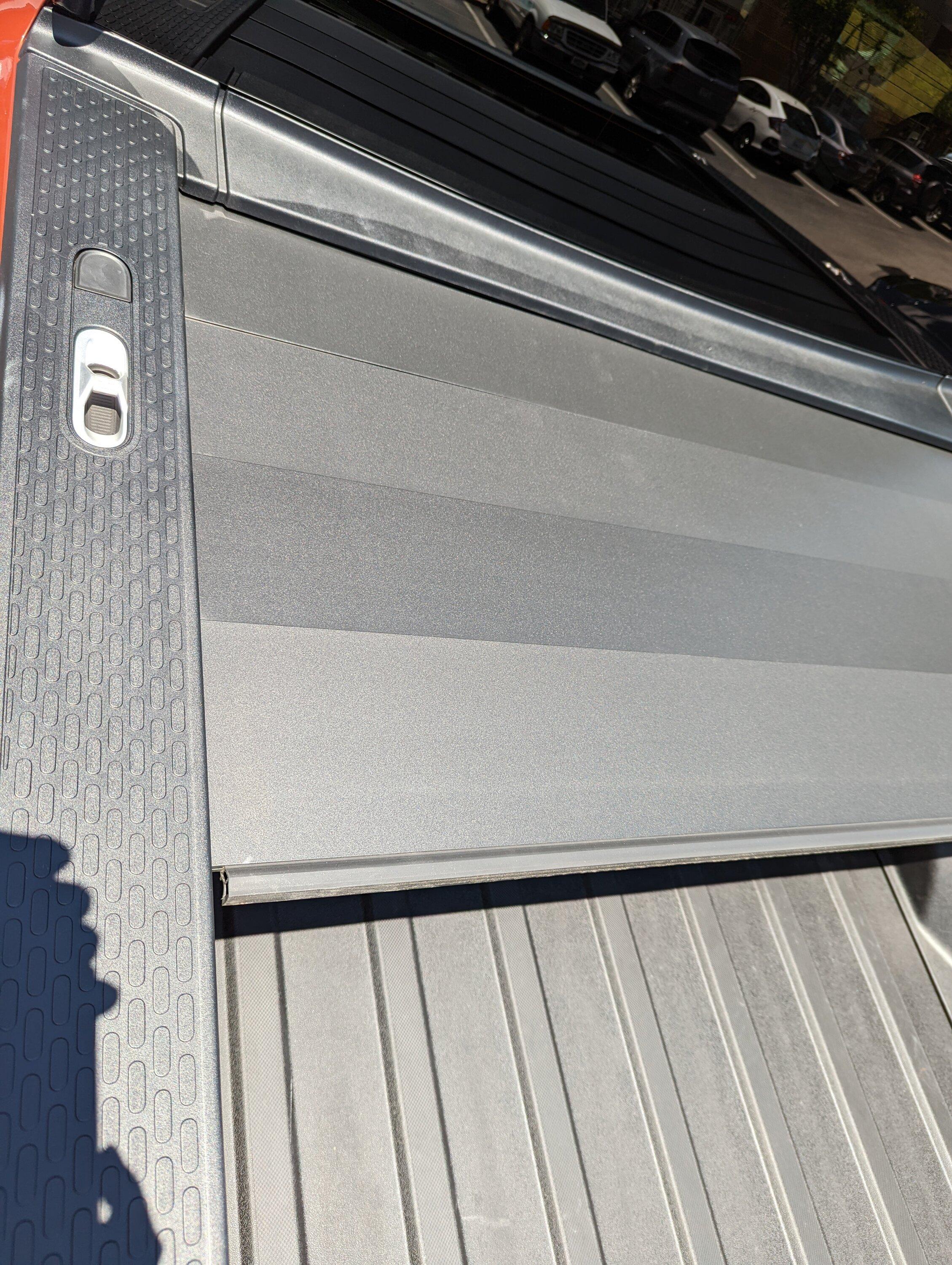 Rivian R1T R1S Tonneau cover issues PXL_20220528_173705600