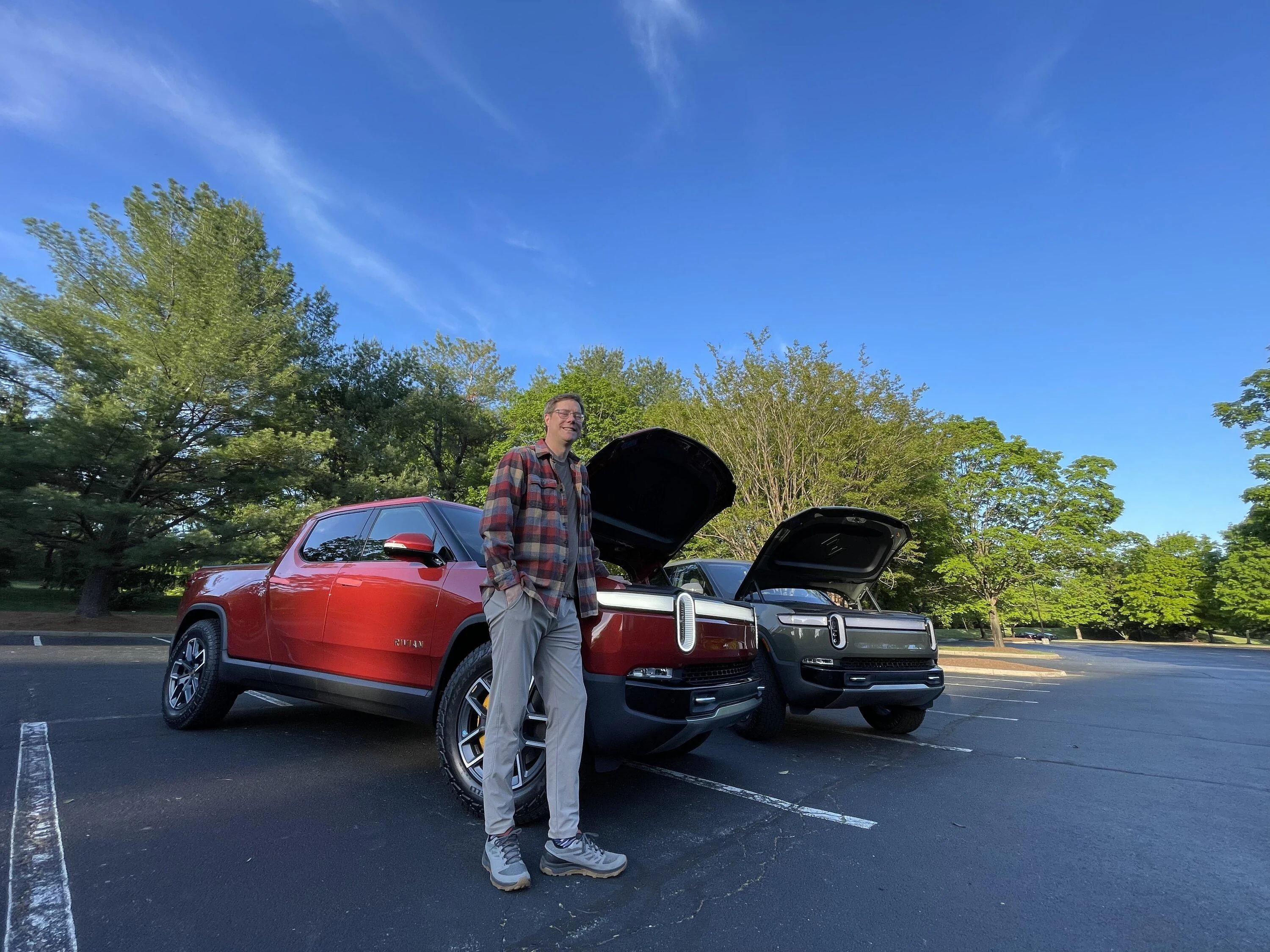 Rivian R1T R1S What’s your best “OMG is that a Rivian?!?” sighting moment? A4591A4A-6F8E-4347-B52D-073CD497ECD9