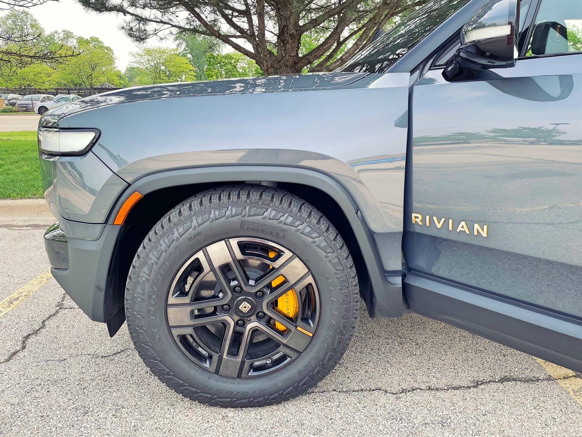Rivian R1T R1S El CAP GRANITE Rivian Photos tempImage1fnKr6
