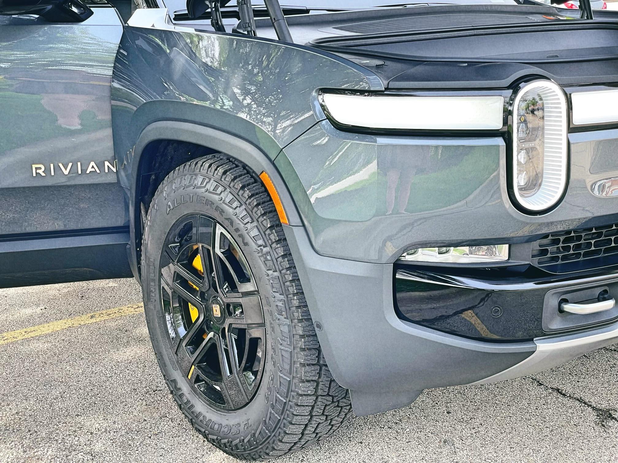 Rivian R1T R1S El CAP GRANITE Rivian Photos tempImagew5qDiQ