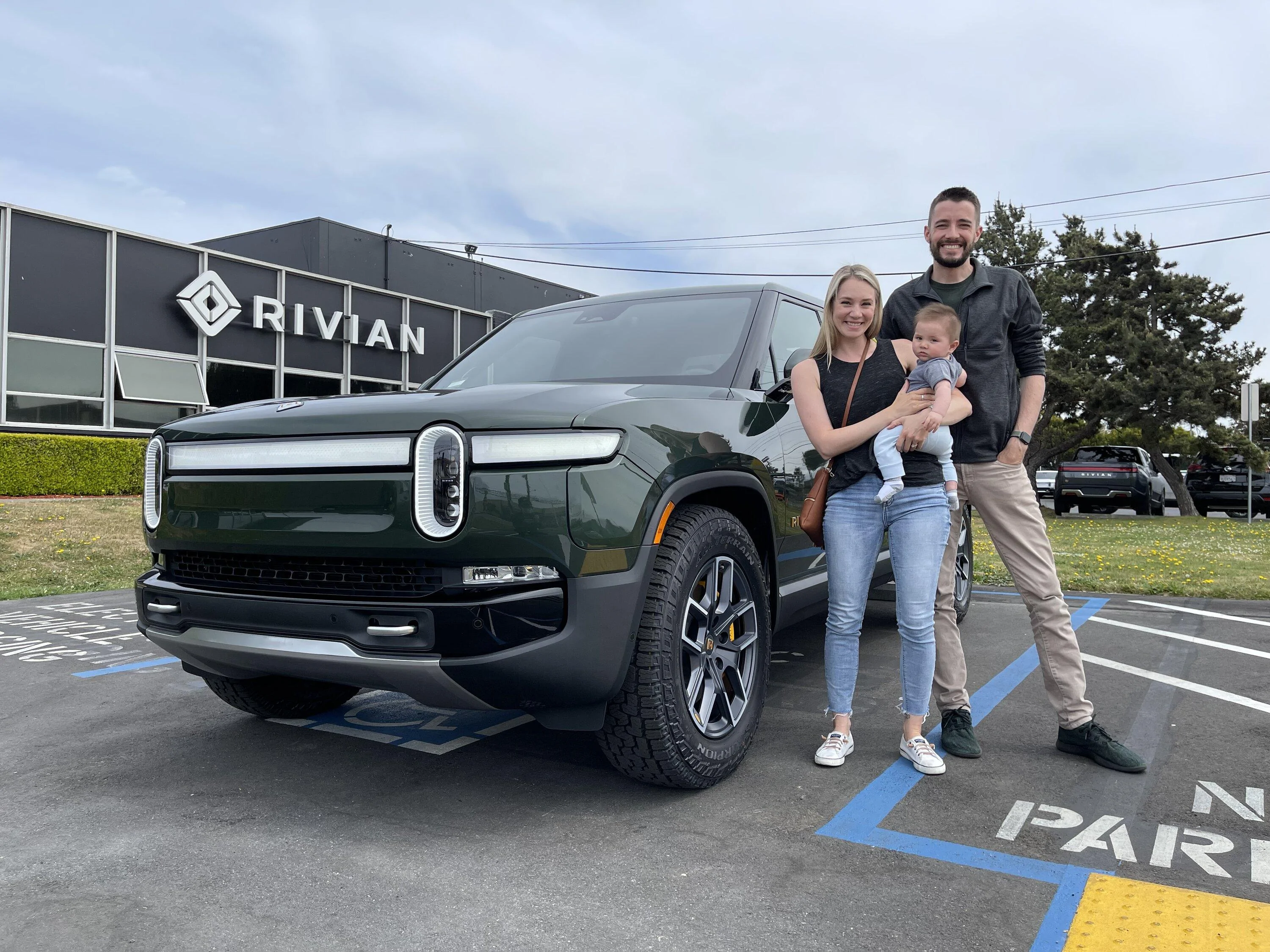 Rivian R1T R1S ? Delivered R1T Owners List and Stats [Enter Yours]! IMG_5476