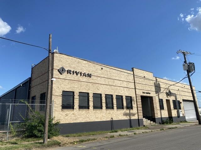Rivian R1T R1S Rivian Service Centers / Retail Locations List / Other Facilities (Pics & Updates) 93607C17-822C-48E5-904C-FD018A0A9EF6
