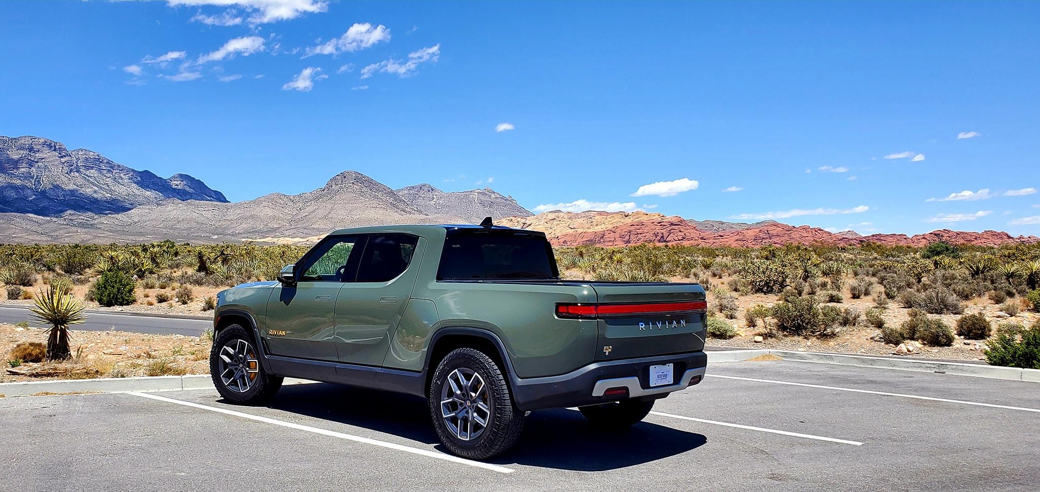 Rivian R1T R1S ? Delivered R1T Owners List and Stats [Enter Yours]! 284314286_10161120412111980_7601694103328456876_n