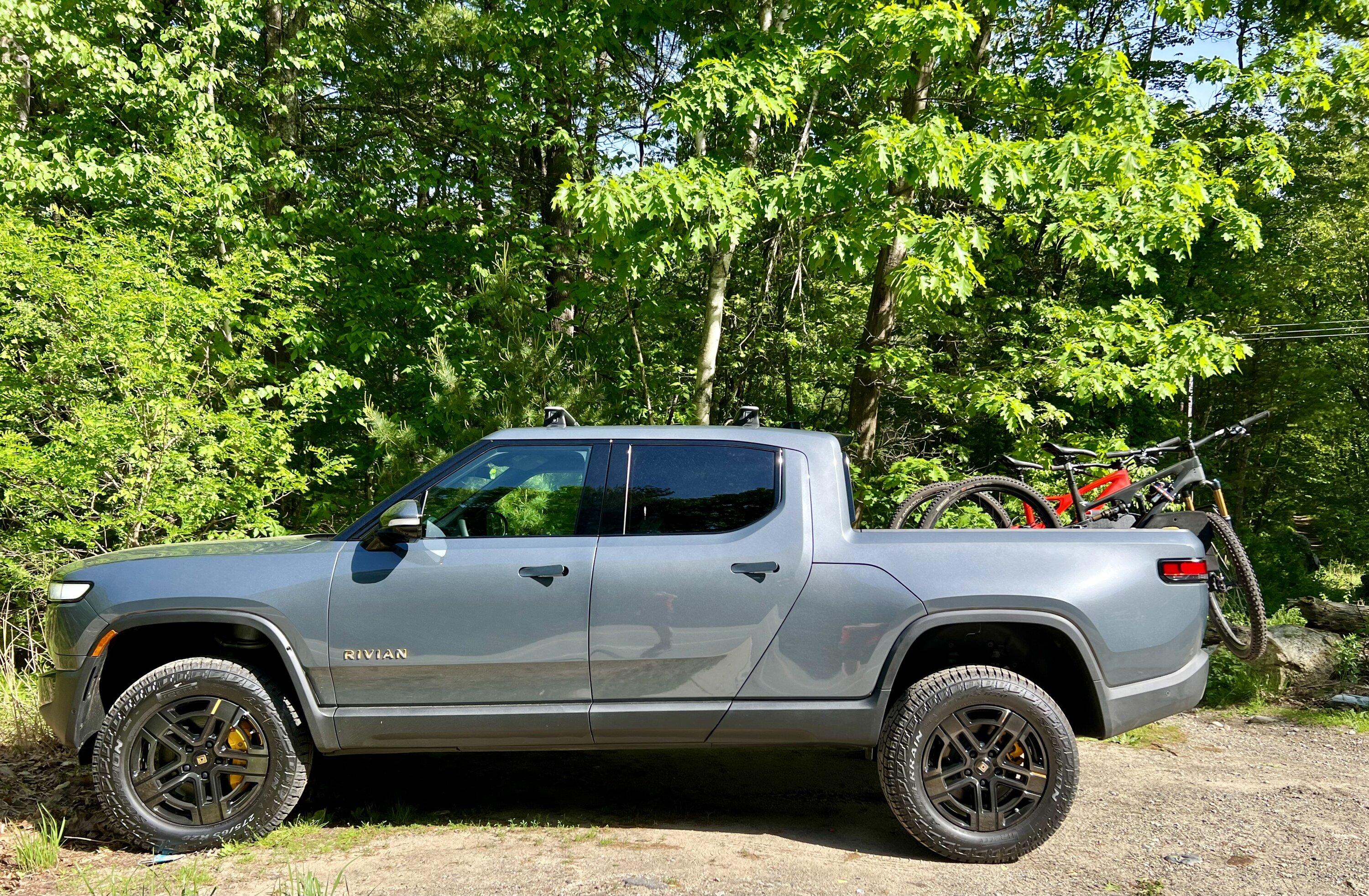 Rivian R1T R1S MTB Tailgate Pad IMG_8172