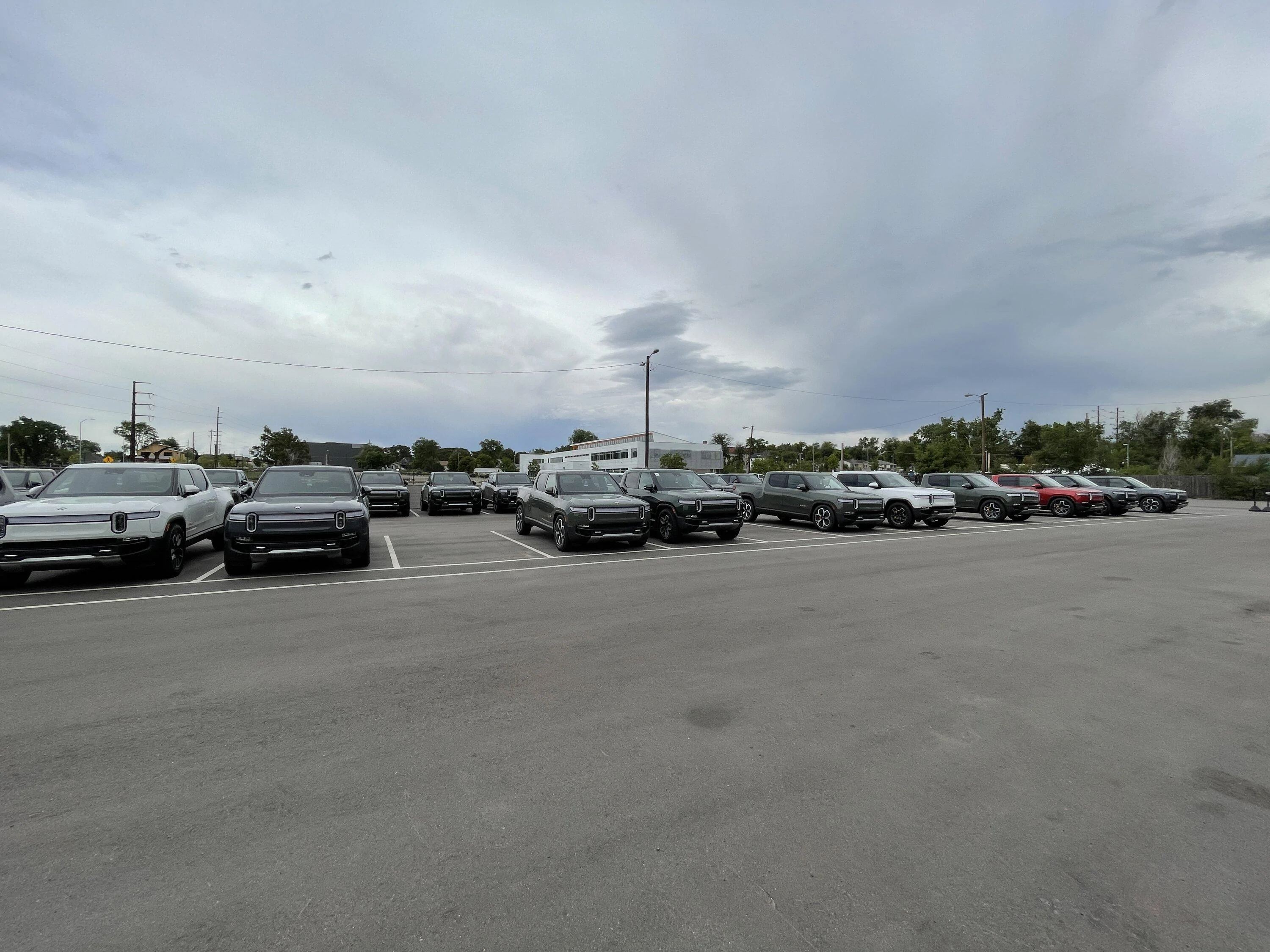 Rivian R1T R1S Colorado Checking In B3E01B20-035F-4B9E-A52D-34E8728F48F9