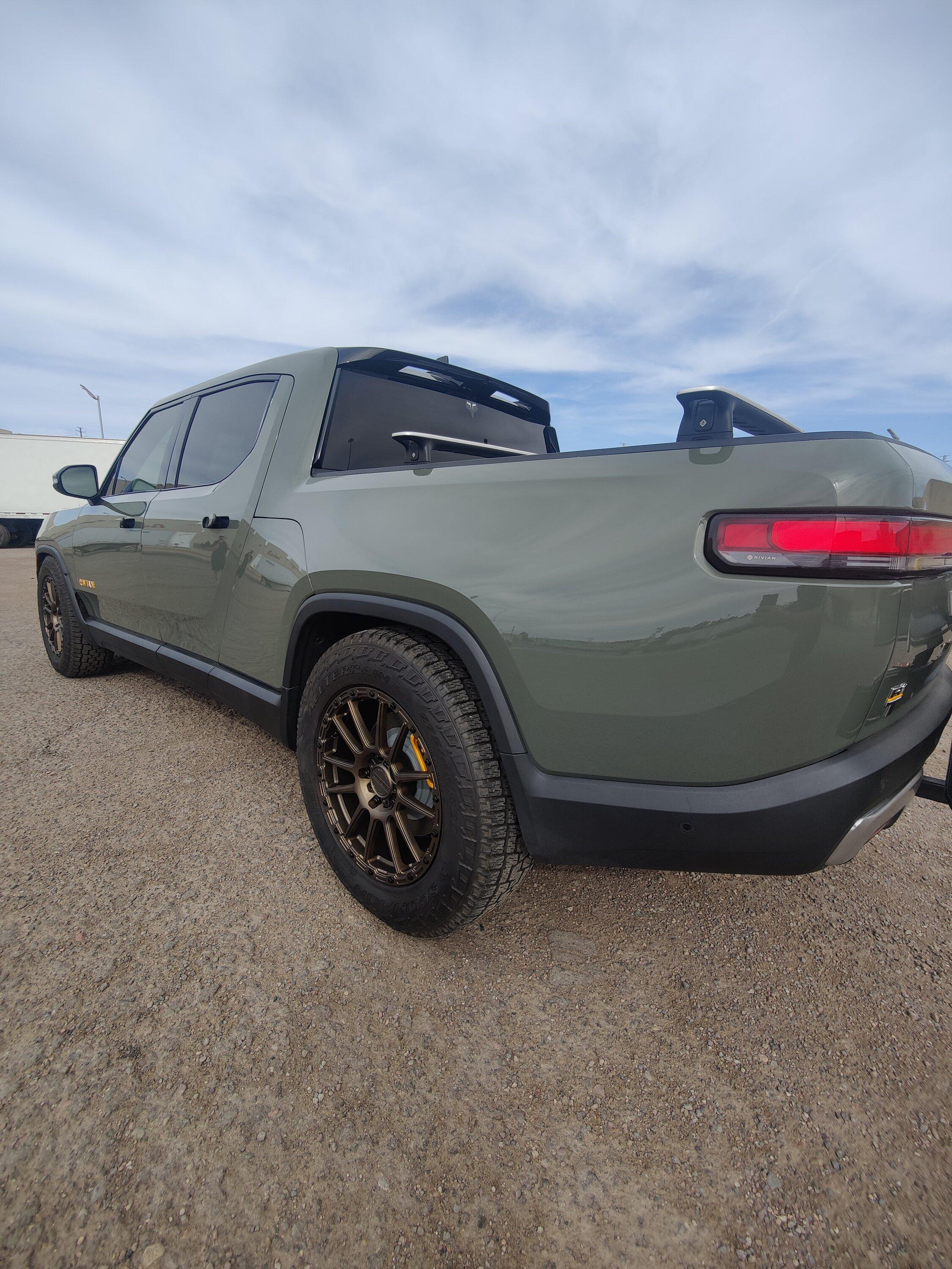 Rivian R1T R1S $3500 for Black Rims on Launch Edition is too much - after market options? IMG20220603163233
