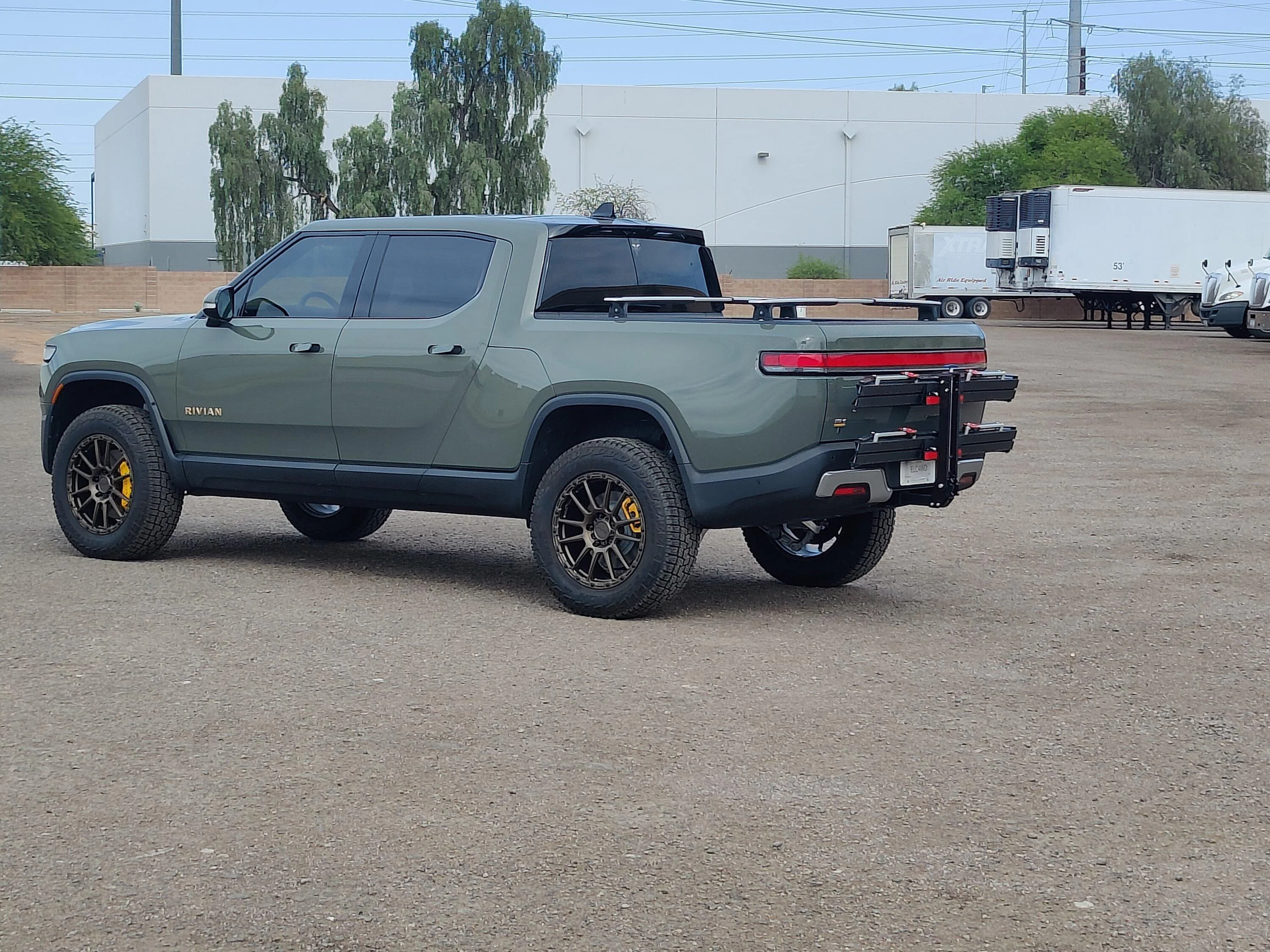 Rivian R1T R1S $3500 for Black Rims on Launch Edition is too much - after market options? IMG20220603162656