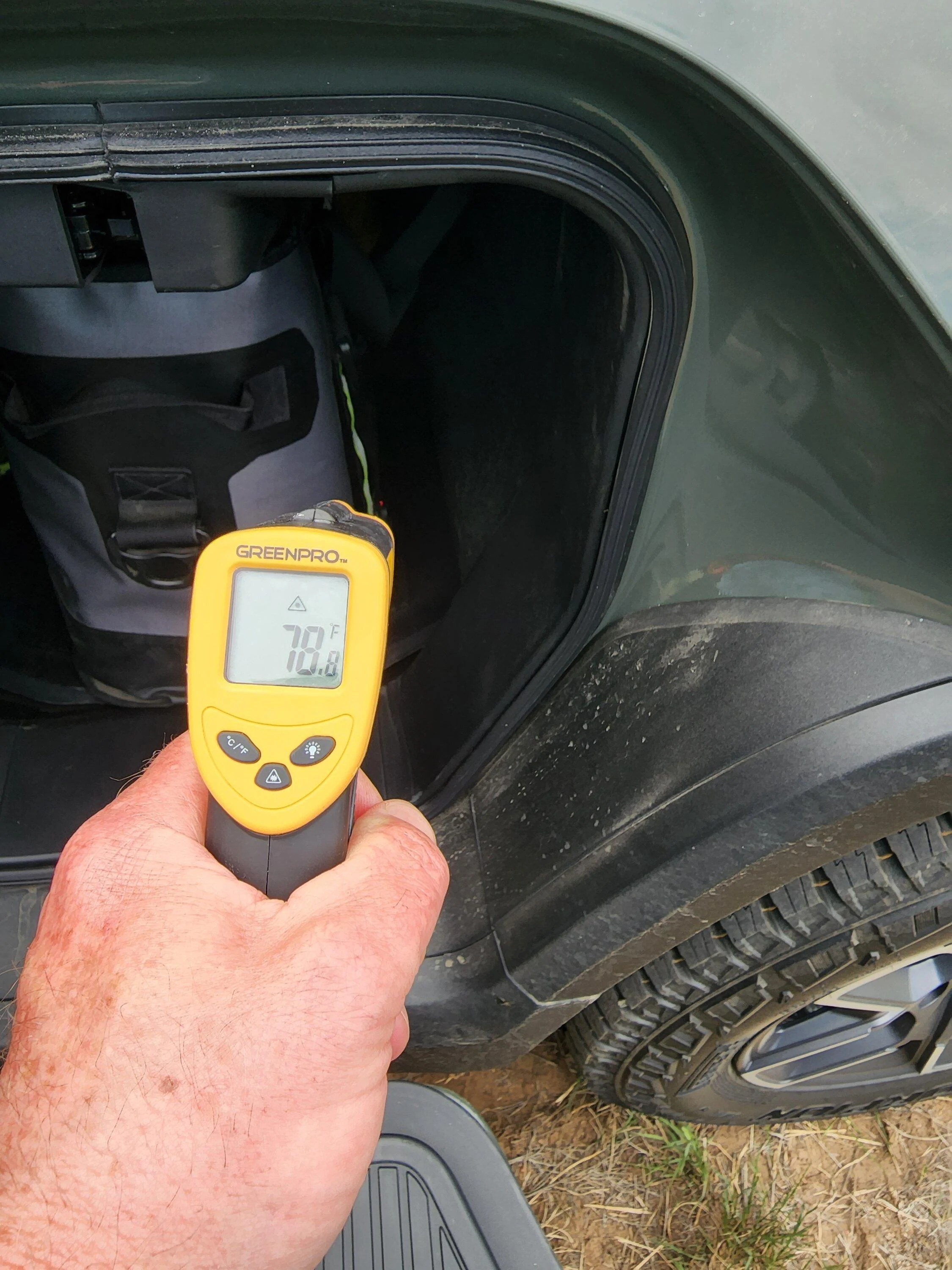 Rivian R1T R1S Compartment heat: Frunk and Gear Tunnel 20220604_133727