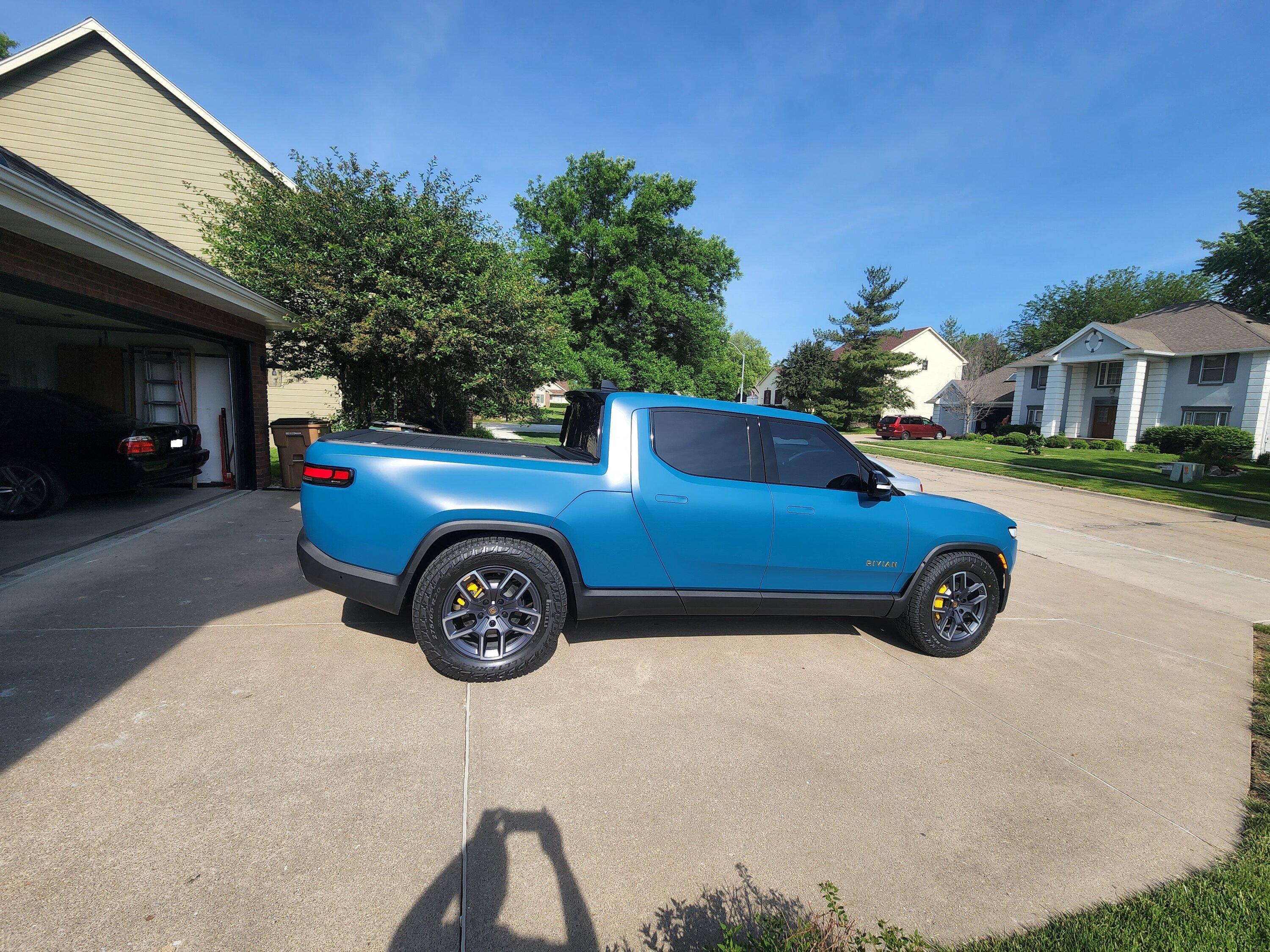 Rivian R1T R1S SunTek Ultra Matte PPF Wrap and Evolve Tint on Rivian Blue R1T 20220605_092741