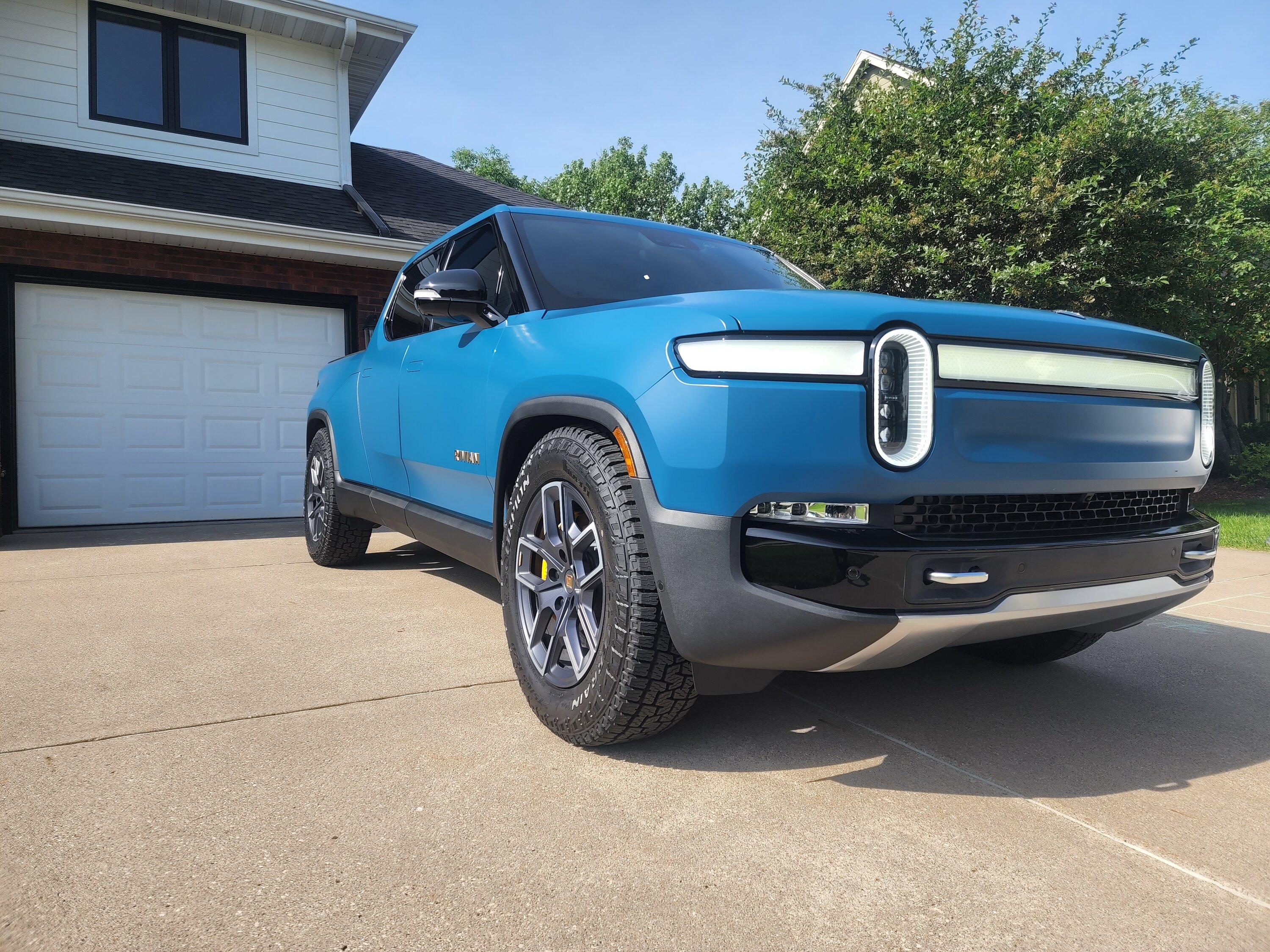 Rivian R1T R1S SunTek Ultra Matte PPF Wrap and Evolve Tint on Rivian Blue R1T 20220605_093116