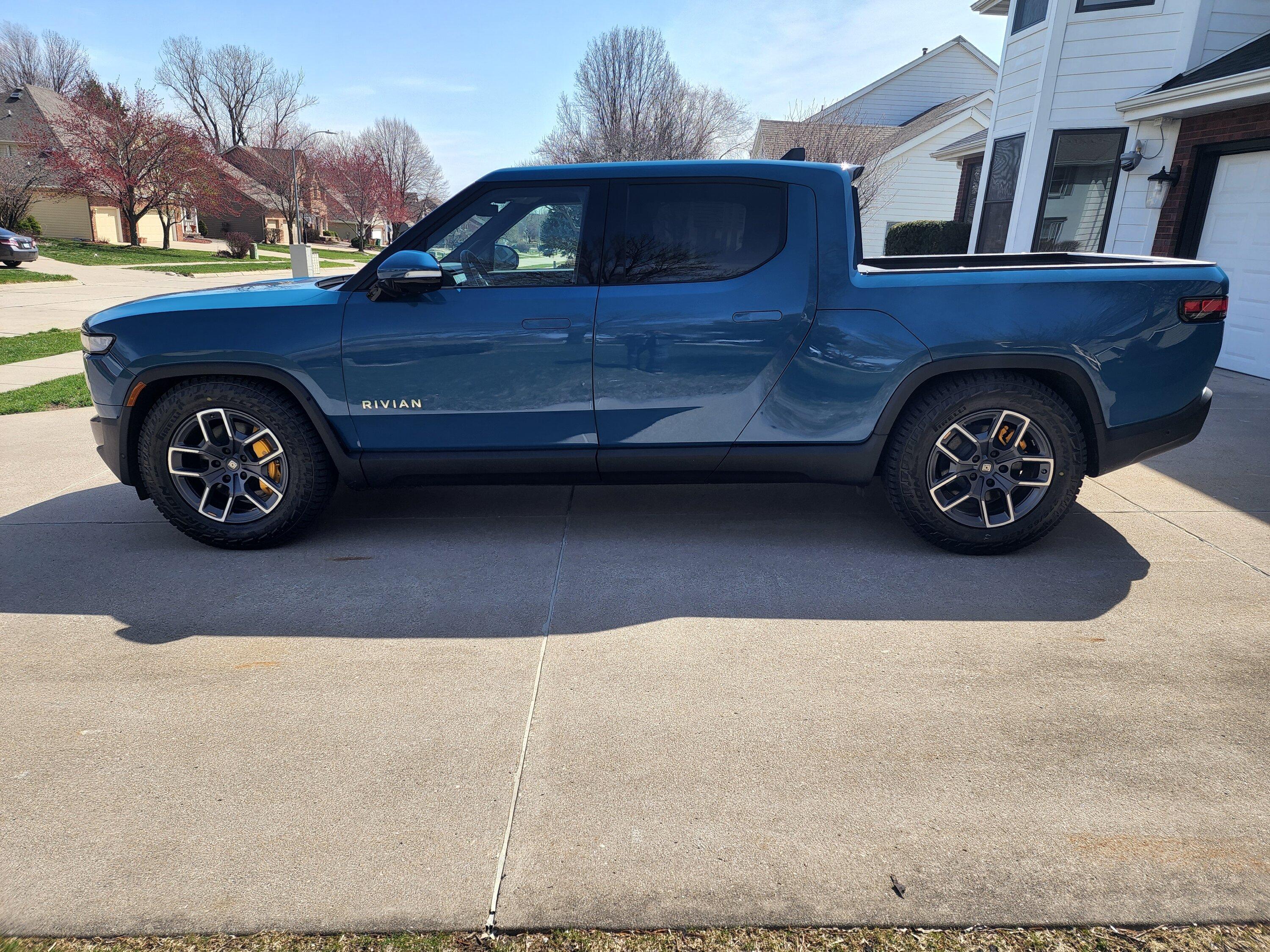 Rivian R1T R1S SunTek Ultra Matte PPF Wrap and Evolve Tint on Rivian Blue R1T 20220415_111828