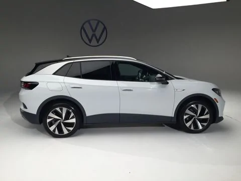 Rivian R1T R1S Polestar 3 Previewed img-3821-jpg-1600789381