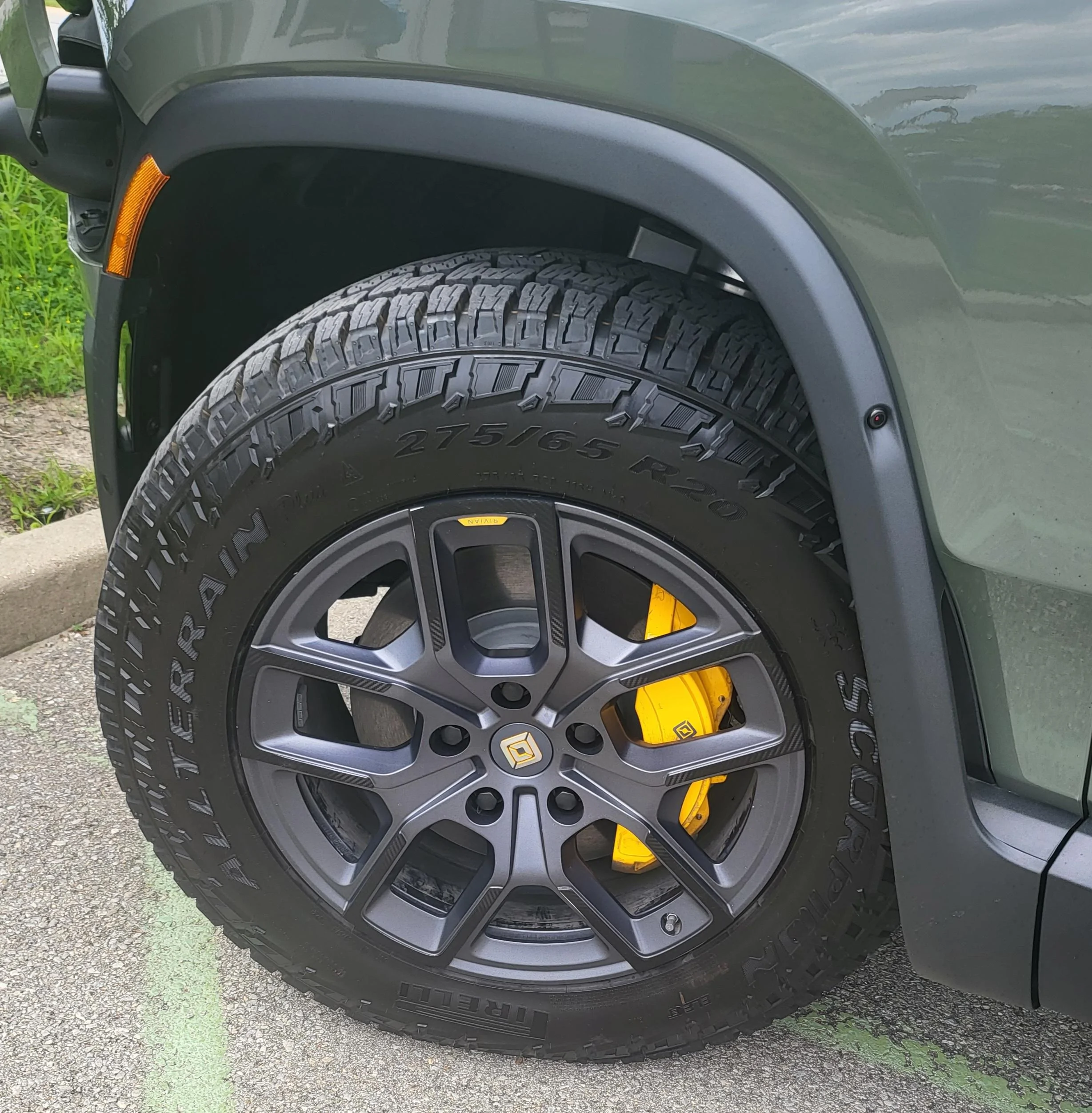 Rivian R1T R1S PPF Affordable DIY from TWRAPS 20220601_134030