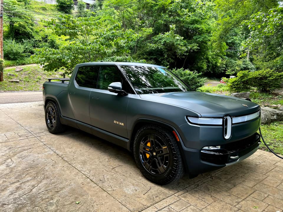 Rivian R1T R1S El CAP GRANITE Rivian Photos 286672260_10100935375818362_5275292238319542068_n