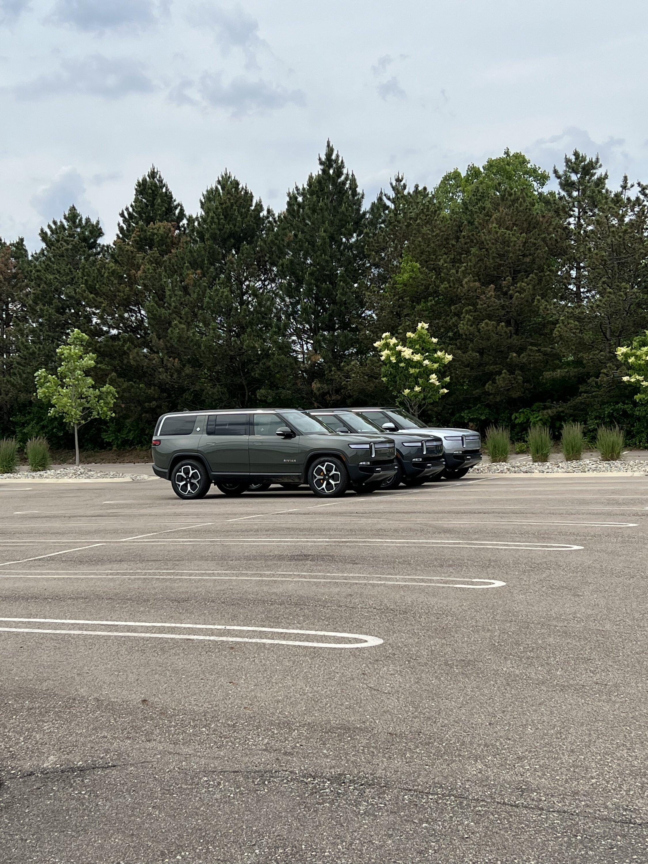 Rivian R1T R1S R1S updated estimated delivery window email (received June 11) 3EEDA9B0-6488-45C3-B76A-D2E68332BA10