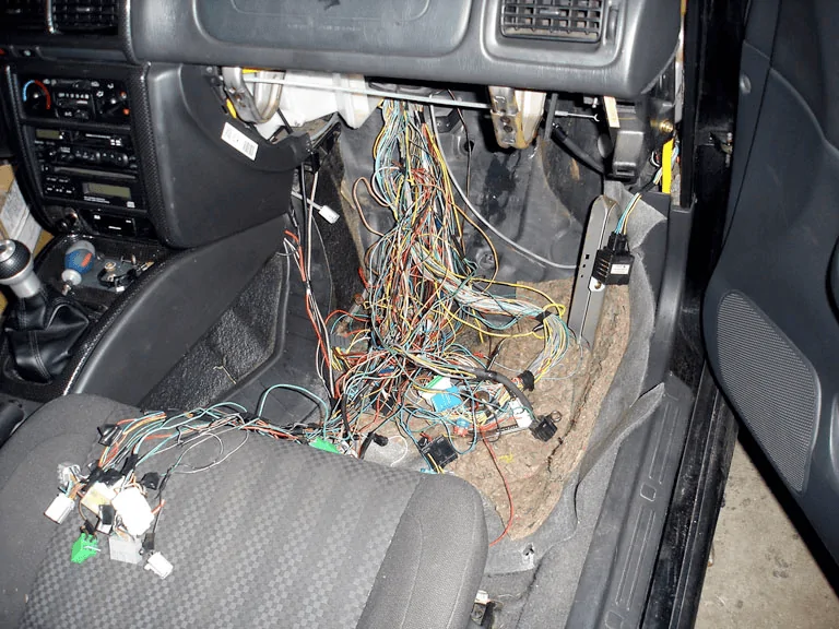 Rivian R1T R1S Error Message:  Person, Animal or Loose Cargo in Gear Tunnel 1655089972348