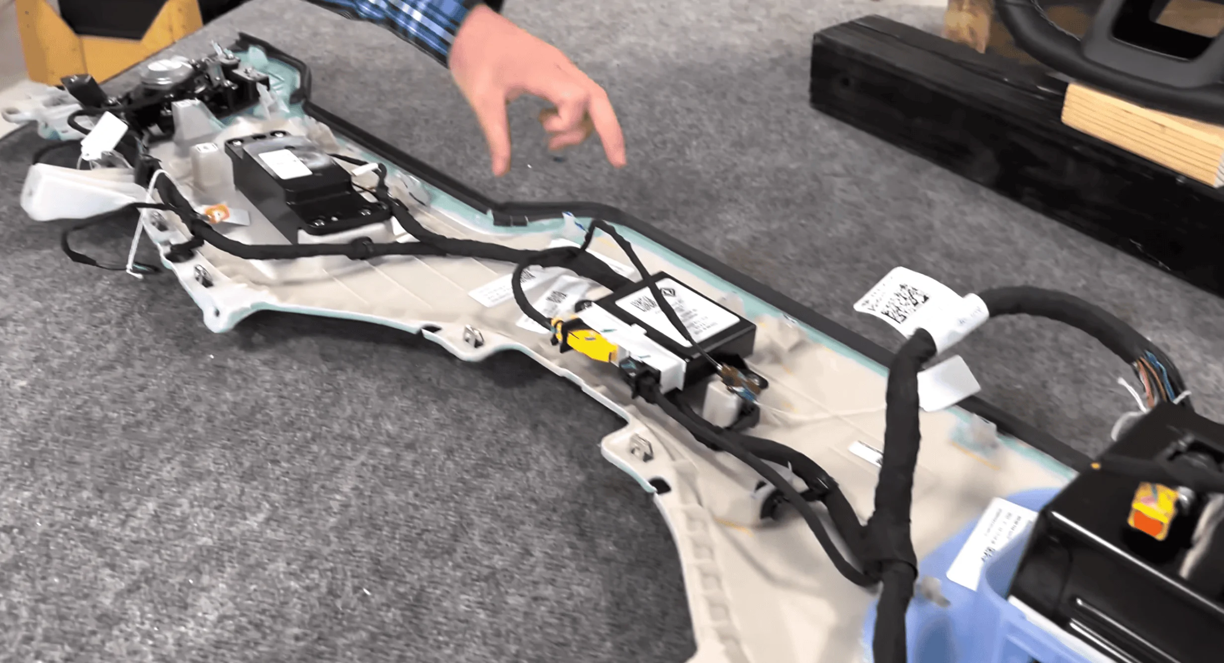 Rivian R1T R1S R1 Teardown 1655136421867