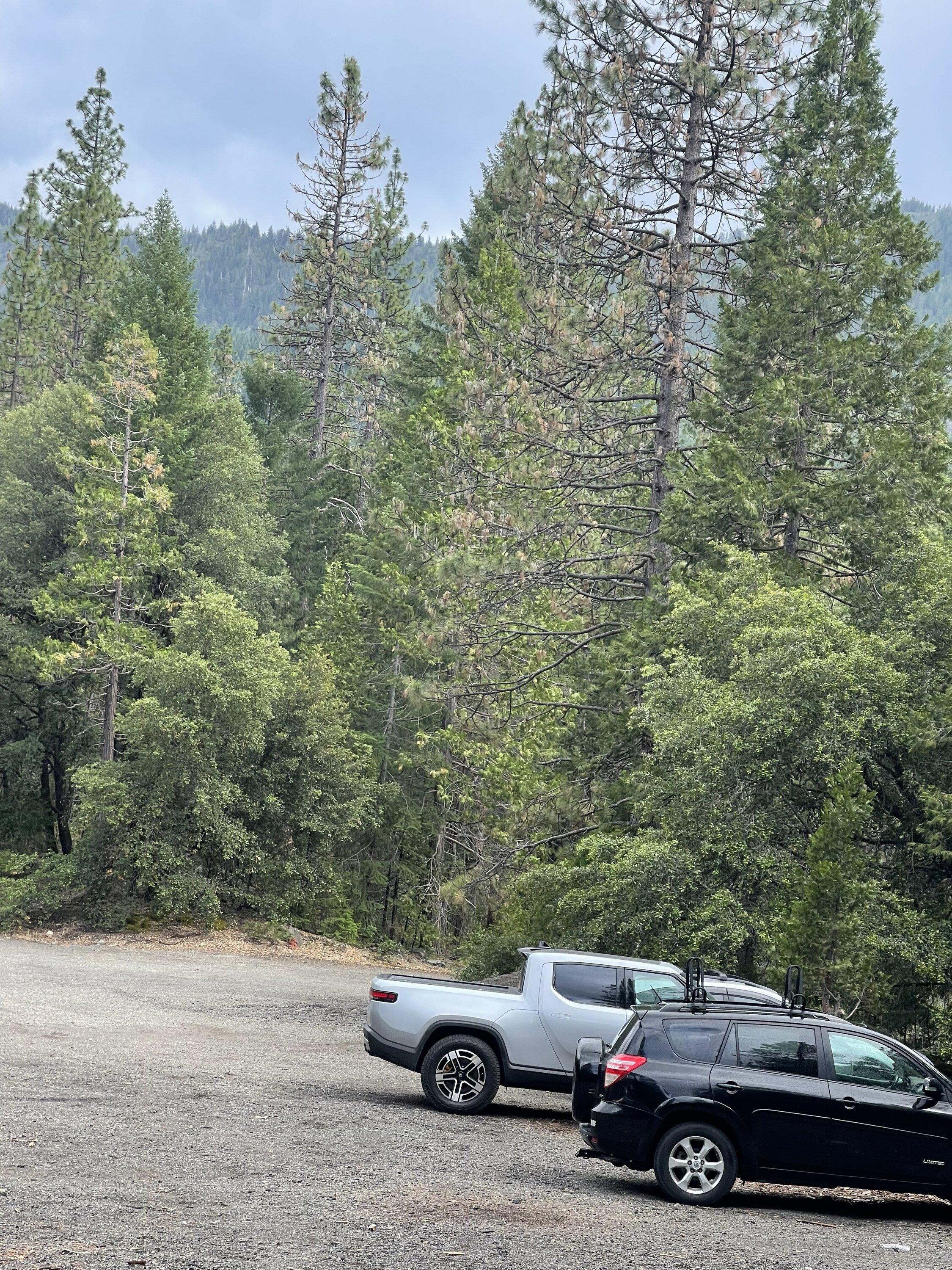 Rivian R1T R1S LA SILVER Rivian Photos 4A7D427A-6DB2-4B11-B3D9-22A4D2E32E7B