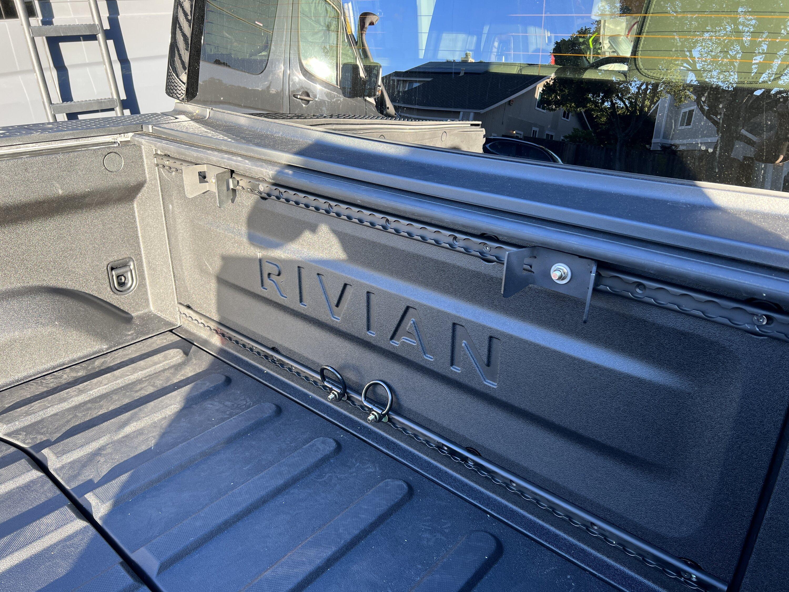 Rivian R1T R1S Bed Rails 79E341F8-5483-454A-95C7-20917852BB8D