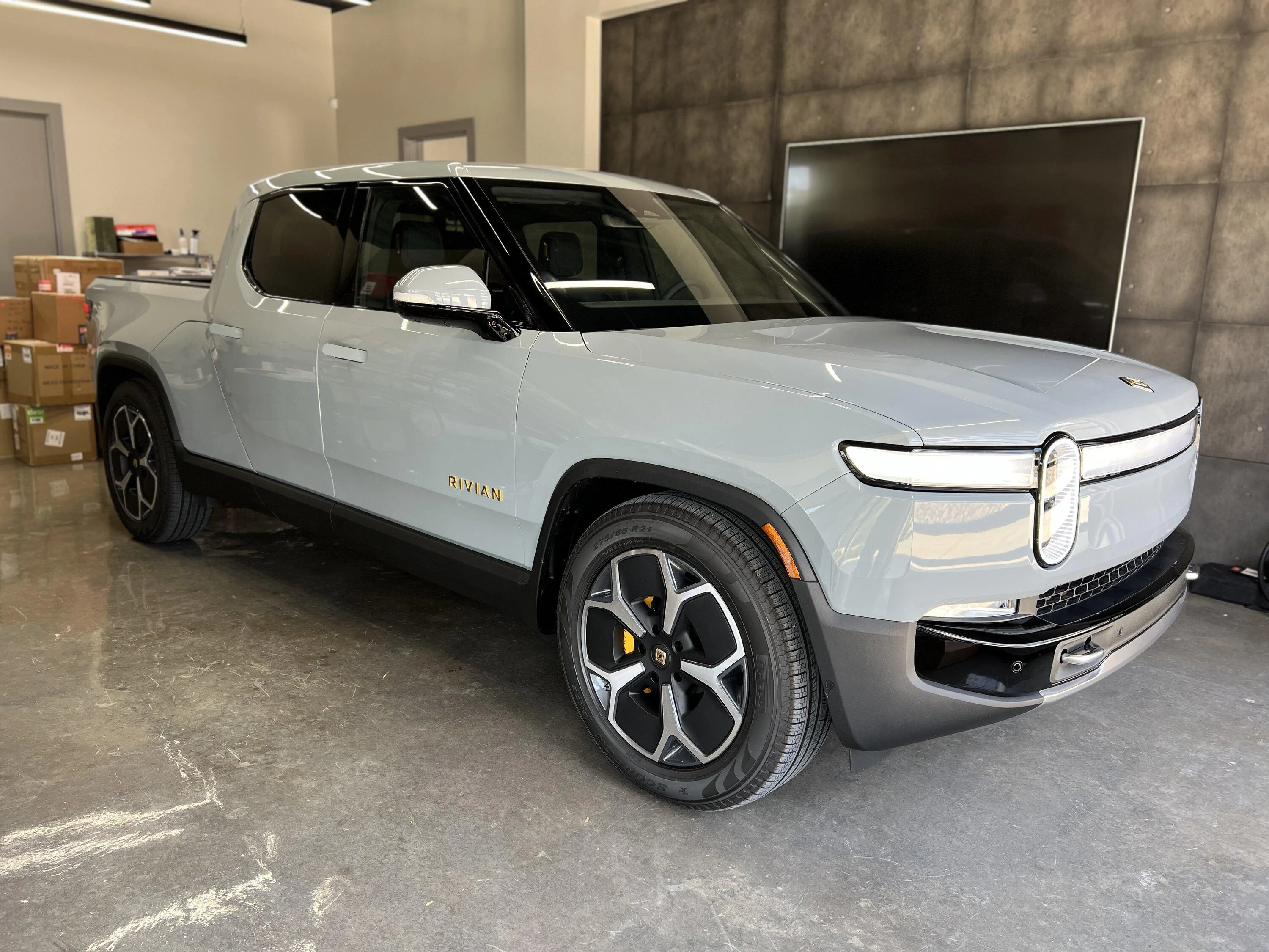 Rivian R1T R1S Latest VIN check R1T. What is the real production rate... IMG_3492