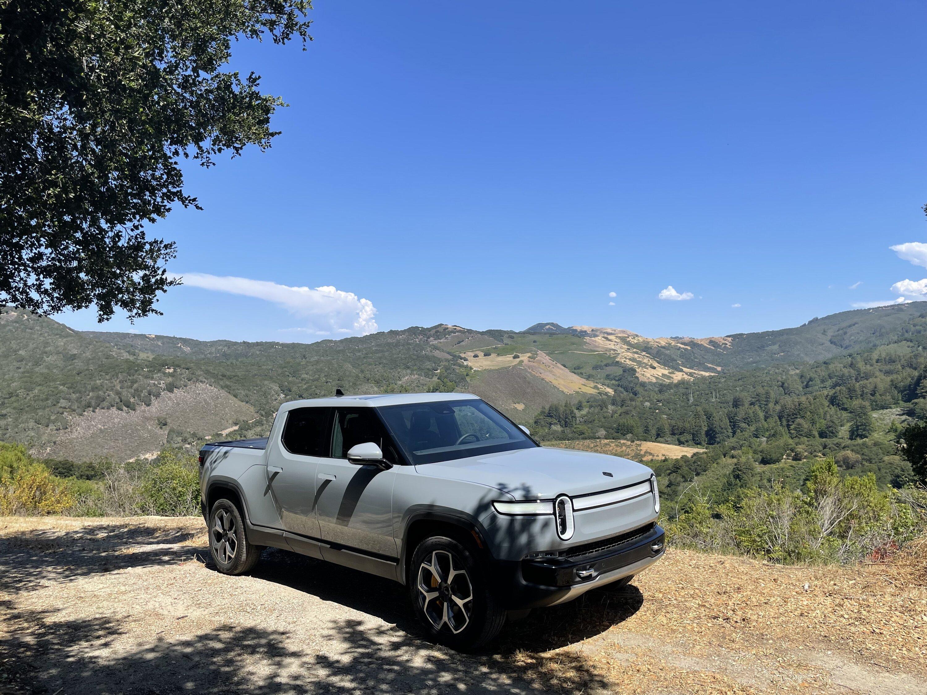 Rivian R1T R1S LIMESTONE R1T Photos IMG_8461