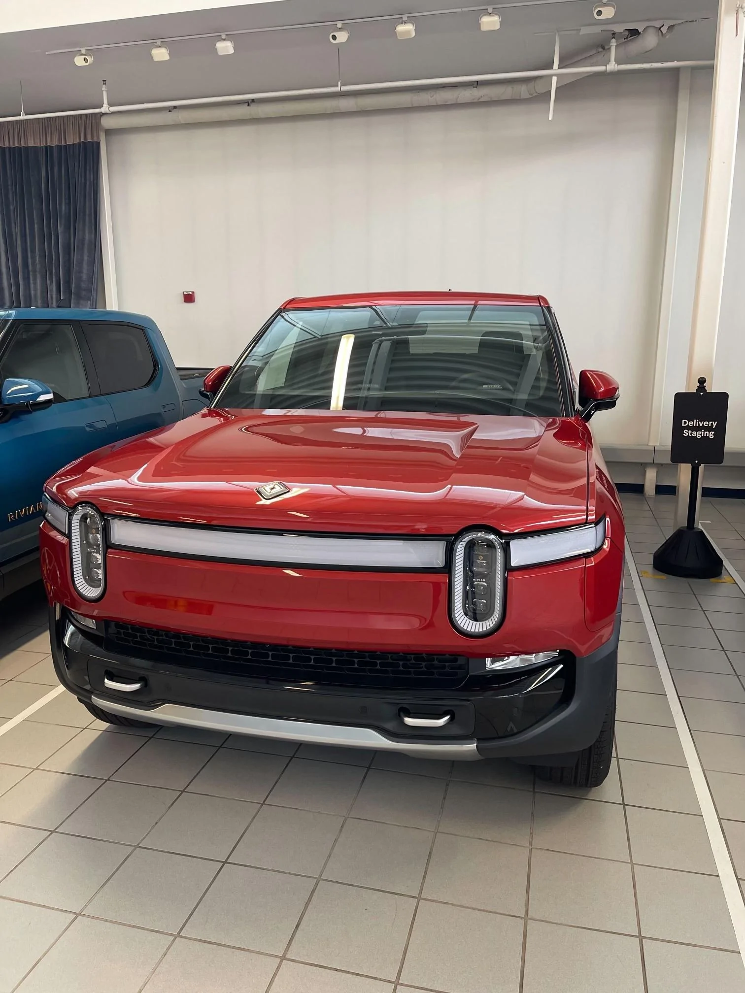 Rivian R1T R1S Rivian Rockville, MD Location is Now Open! 20220623_203424616_iOS