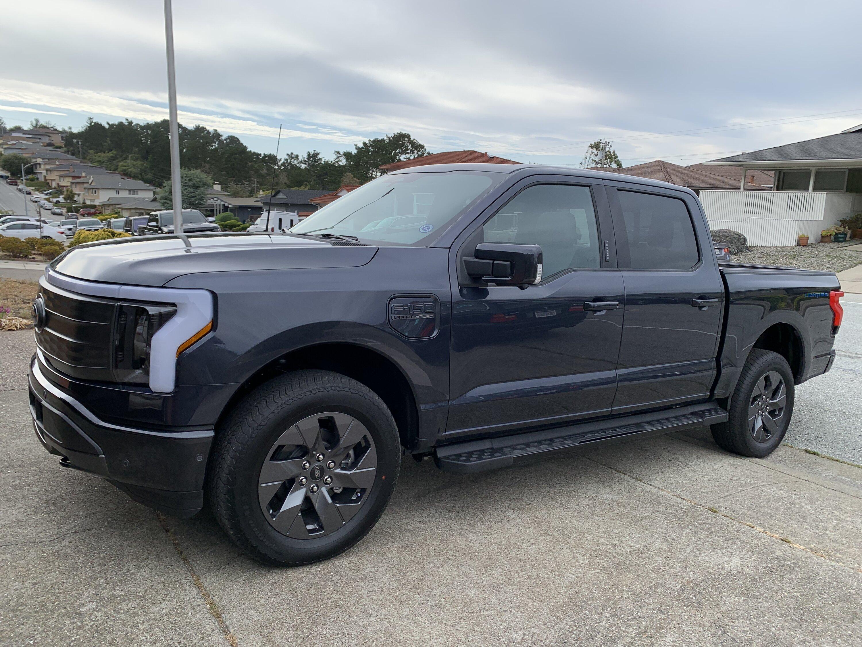 Rivian R1T R1S R1S updated estimated delivery window email (received June 11) 06A74132-6688-48CB-83A8-E79DEA8112A2