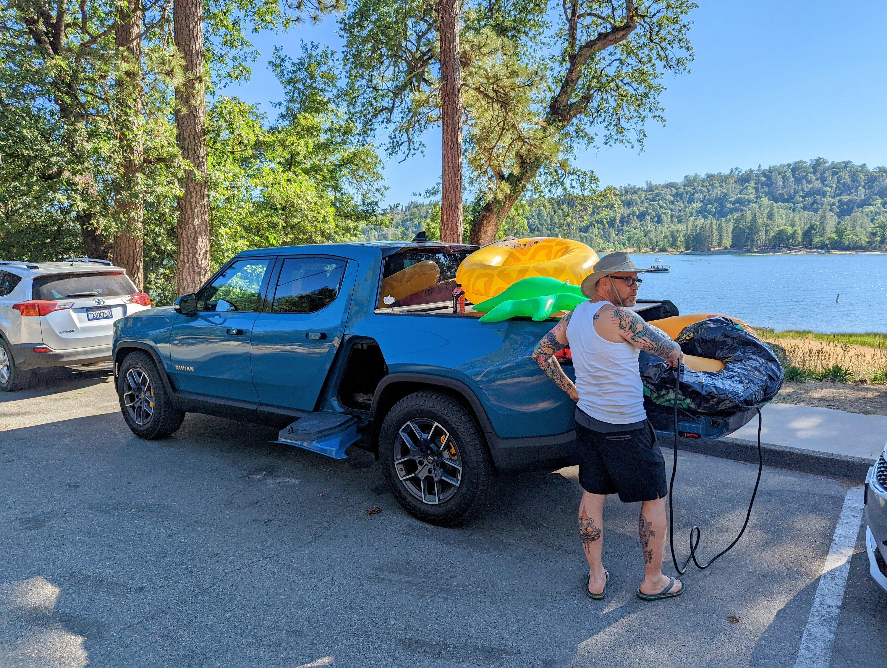 Rivian R1T R1S Got to take it to Yosemite! PXL_20220623_002411326~2