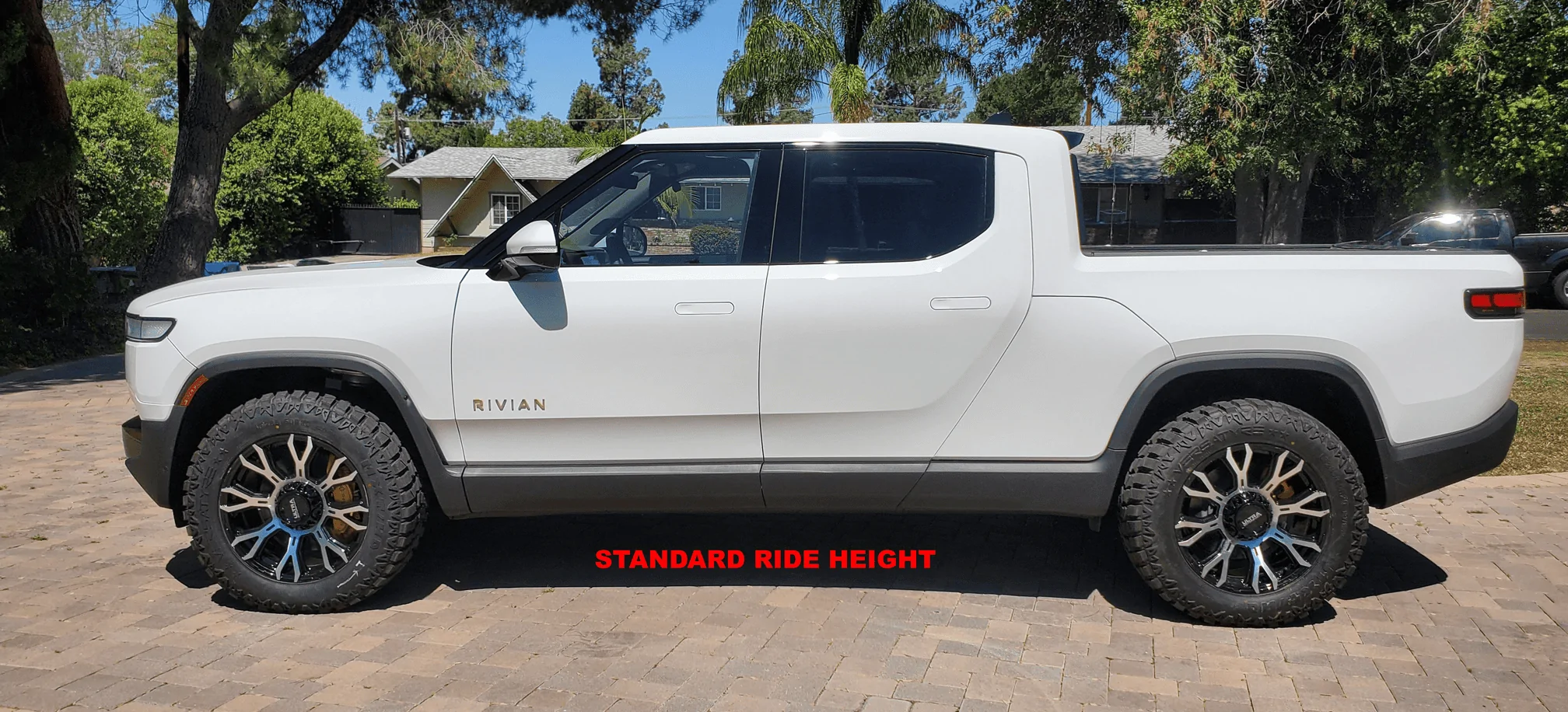 Rivian R1T R1S EDIT: NEW TIRES INSTALLED  / Got the new wheels / tires installed...photos to show fitment, not wheel choice 1656186565714
