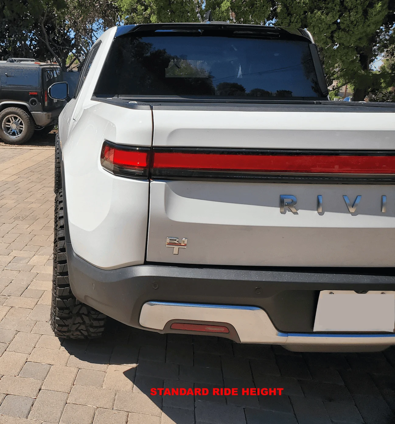 Rivian R1T R1S EDIT: NEW TIRES INSTALLED  / Got the new wheels / tires installed...photos to show fitment, not wheel choice 1656188080913