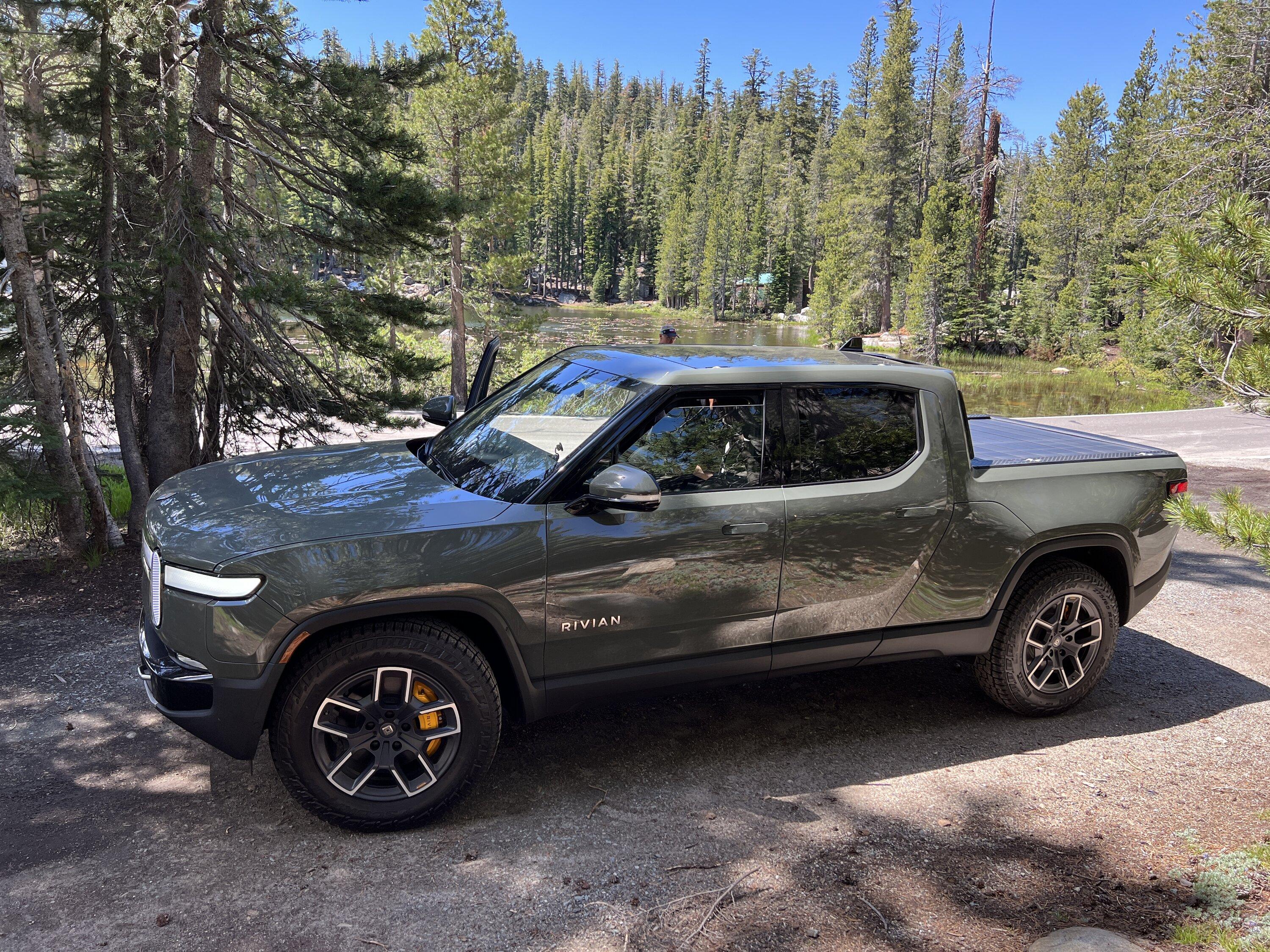 Rivian R1T R1S Sierra trip pics B65F7FA5-E3DC-4A79-AF78-191C7C90C239