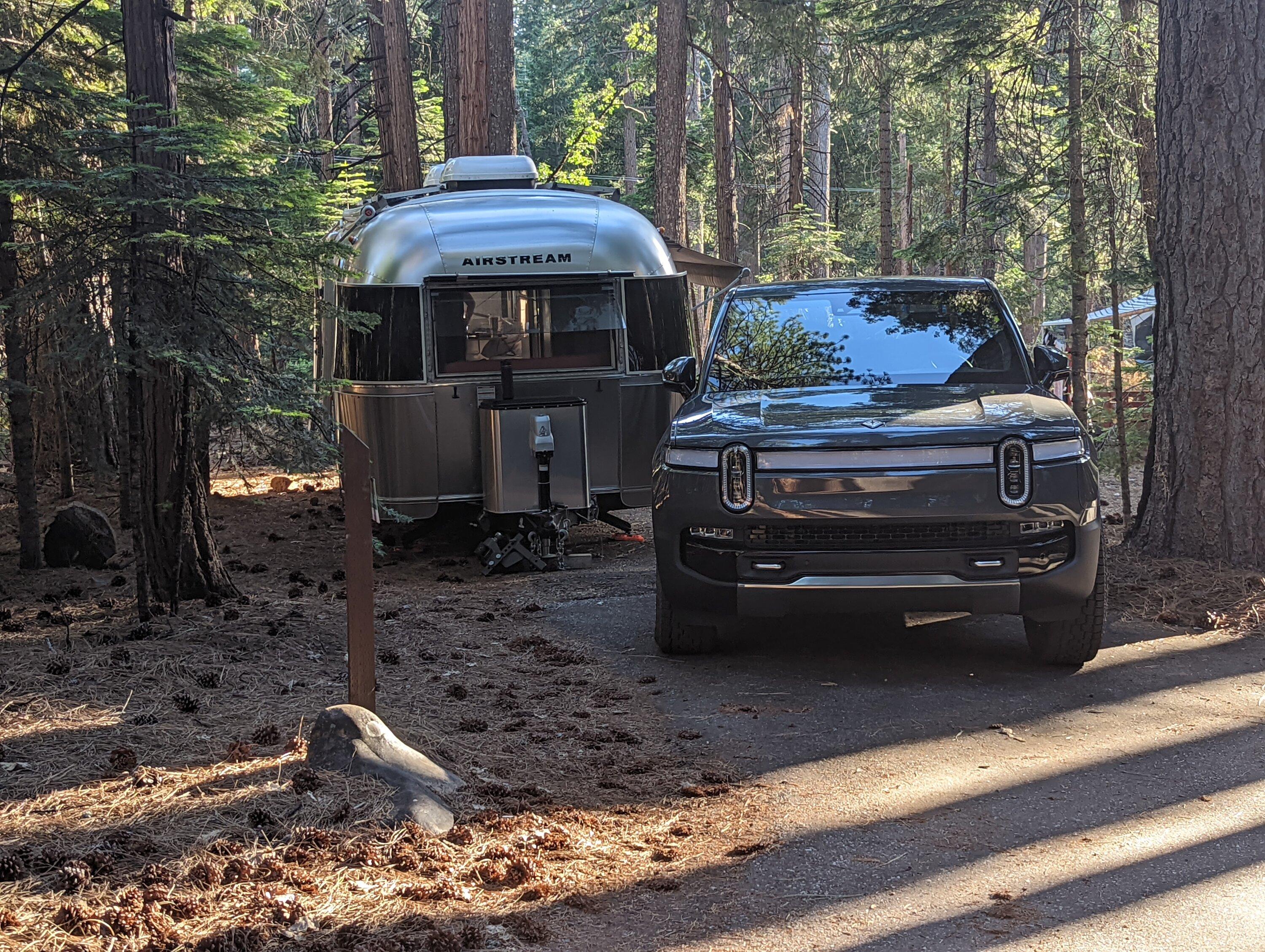 Rivian R1T R1S Trip Report - towing 6000 lbs 25' Airstream trailer from NV over Donner Pass to Grass Valley, CA PXL_20220626_020300011