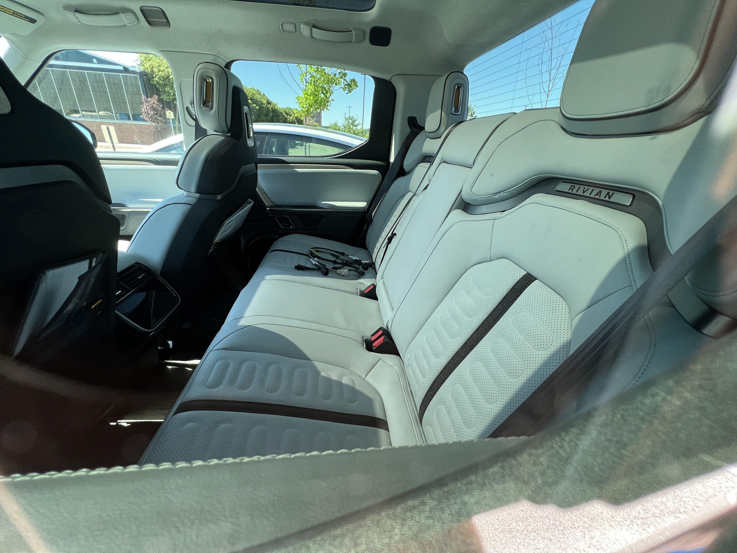 Rivian R1T R1S OCEAN COAST Rivian Interior Photos 8BA84BC8-CC29-4365-961C-A825F484EB78
