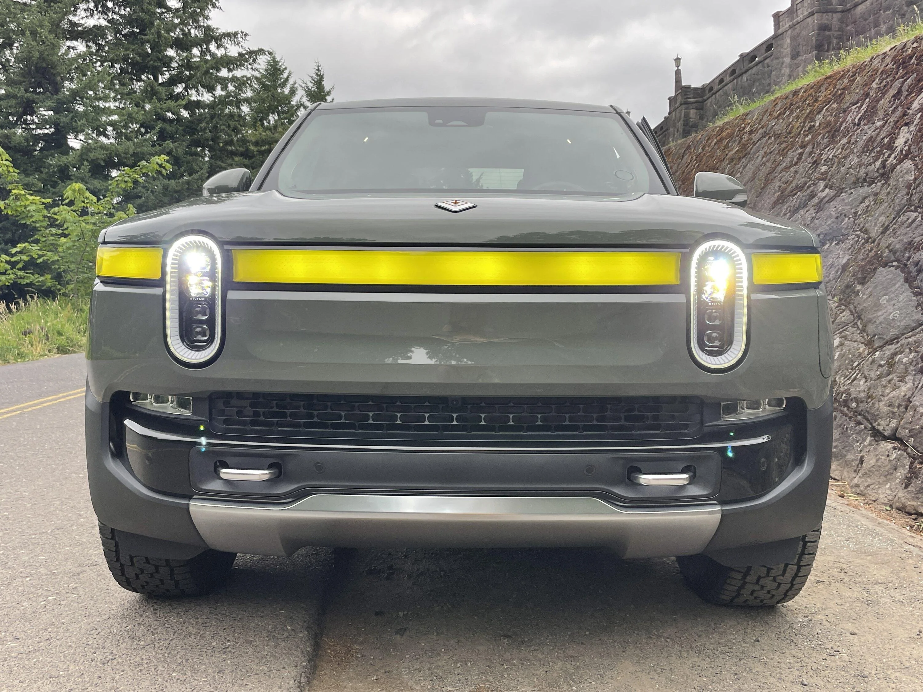 Rivian R1T R1S Front Light Bar mod / customizing ideas? C9F99A33-6C18-4F1D-A919-4AB749C02CDB