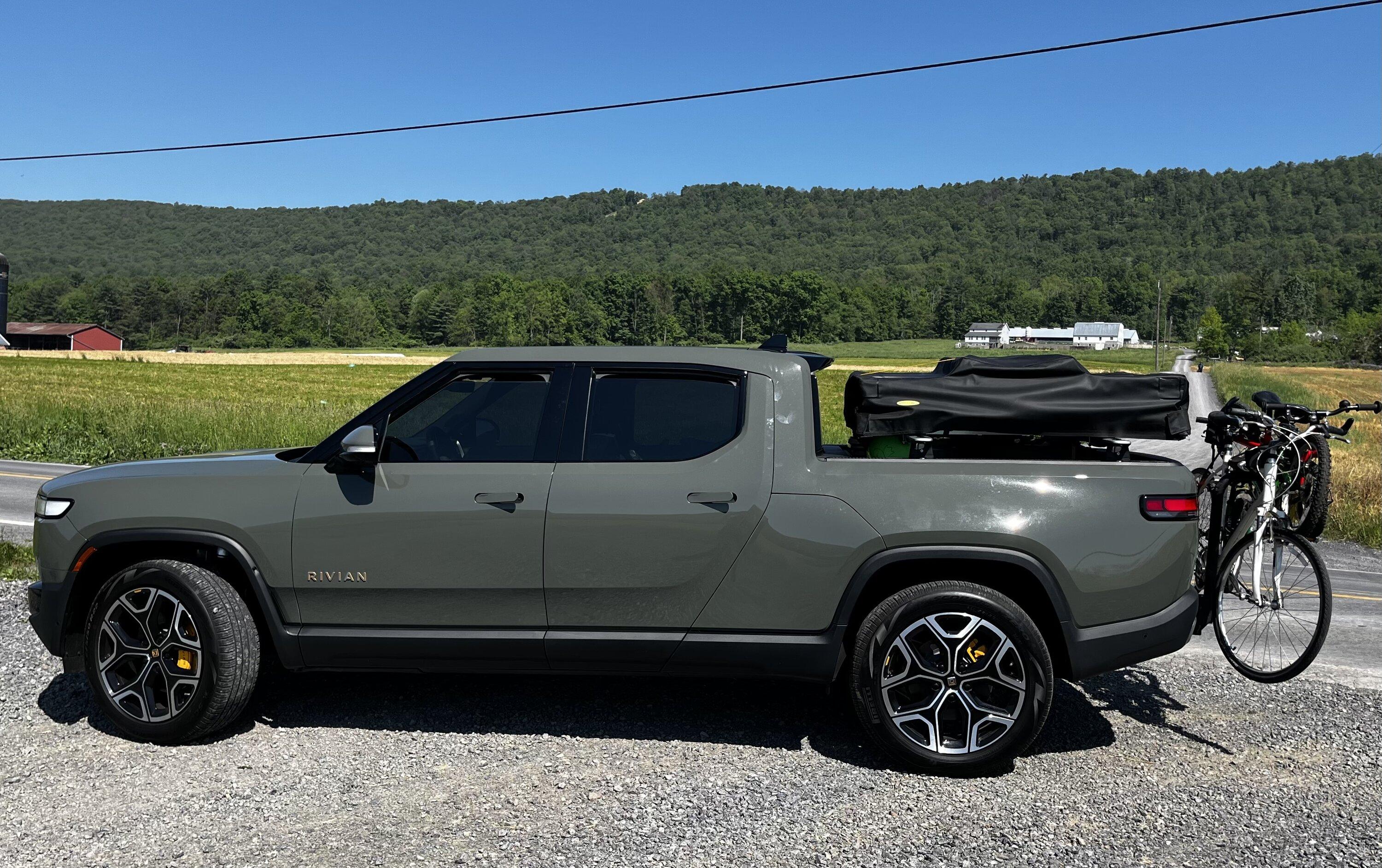 Rivian R1T R1S Non-Rivian rooftop tents 7E5D86DD-44E5-4B3B-8F6C-B900D164EA76